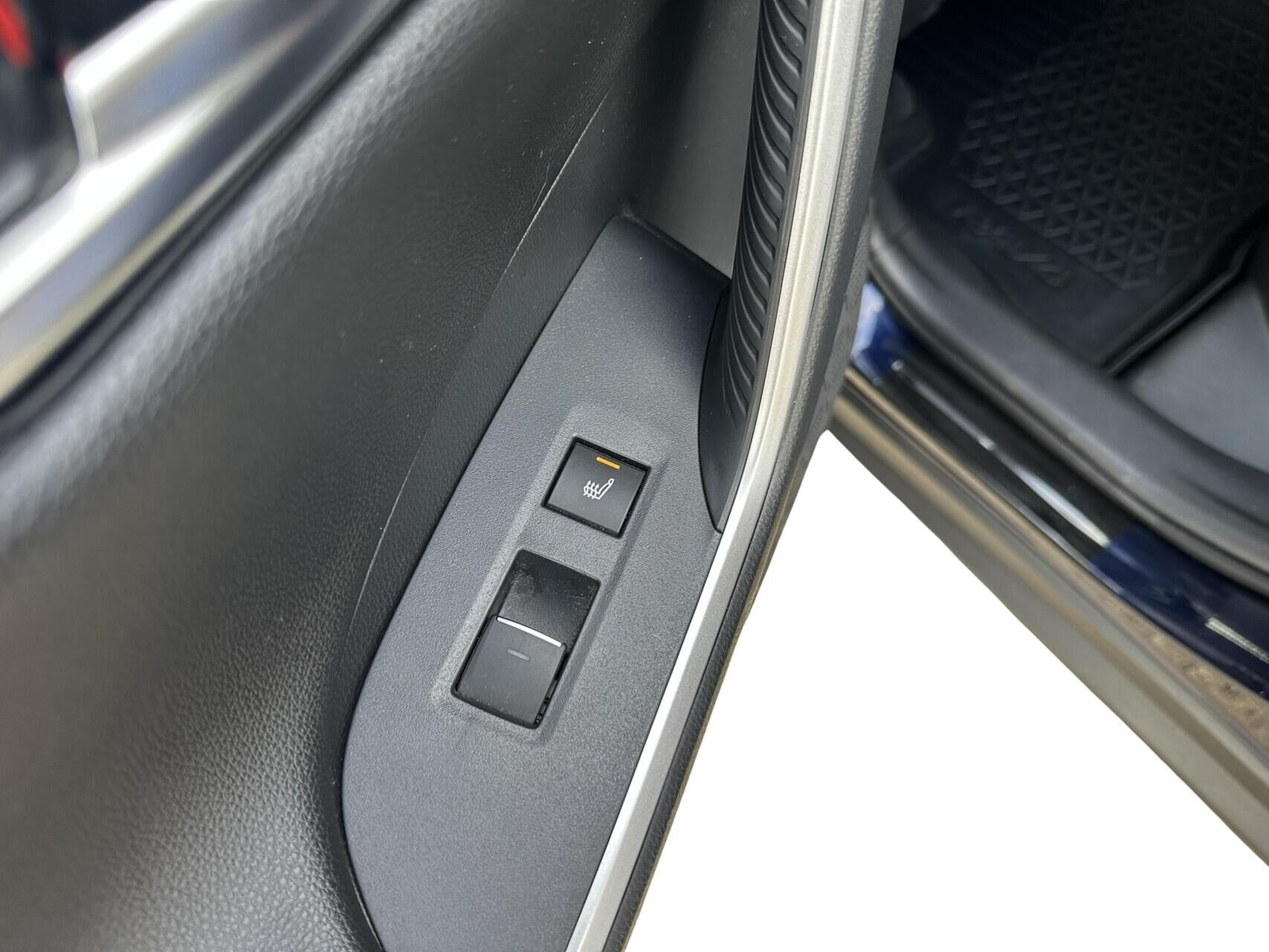 Billede af Toyota RAV4 Plug-in 2,5 Plugin-hybrid H3 Style AWD 306HK 5d 6g Aut.