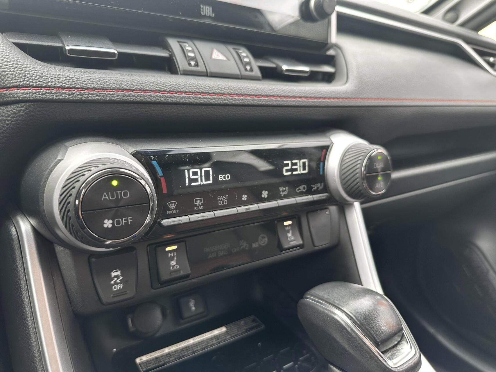 Billede af Toyota RAV4 Plug-in 2,5 Plugin-hybrid H3 Style AWD 306HK 5d 6g Aut.