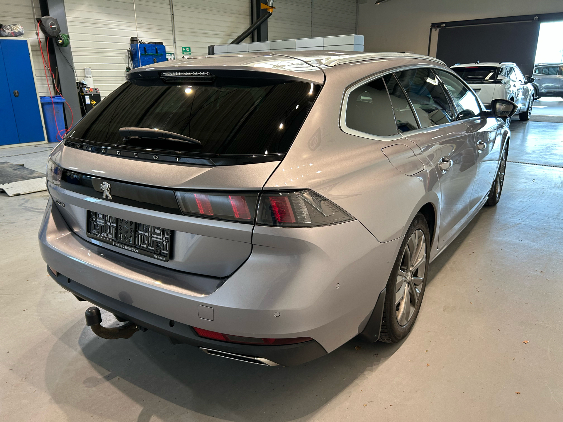 Billede af Peugeot 508 SW 1,5 BlueHDi Limited Pack EAT8 start/stop 130HK Stc 8g Aut.