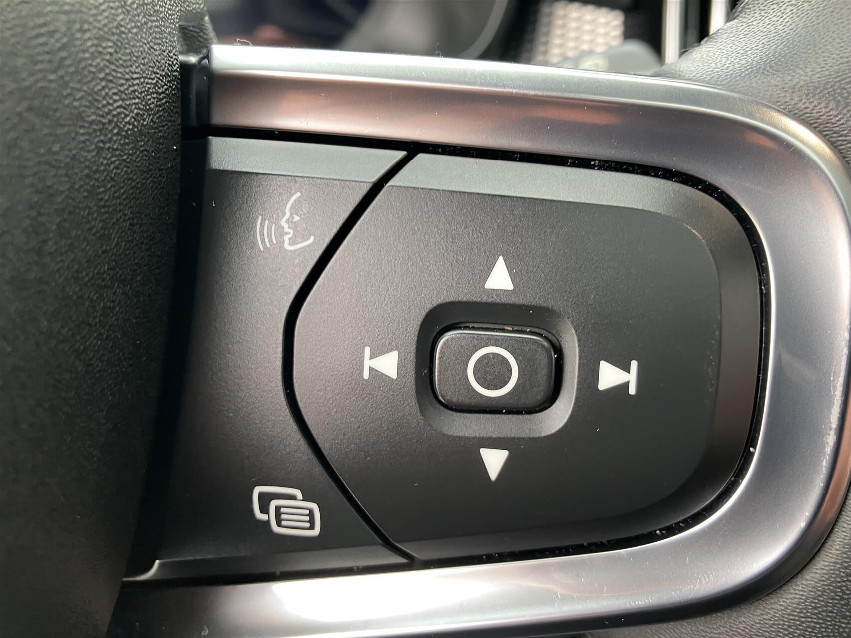 Billede af Volvo XC40 P6 Recharge Pro 231HK 5d Aut.