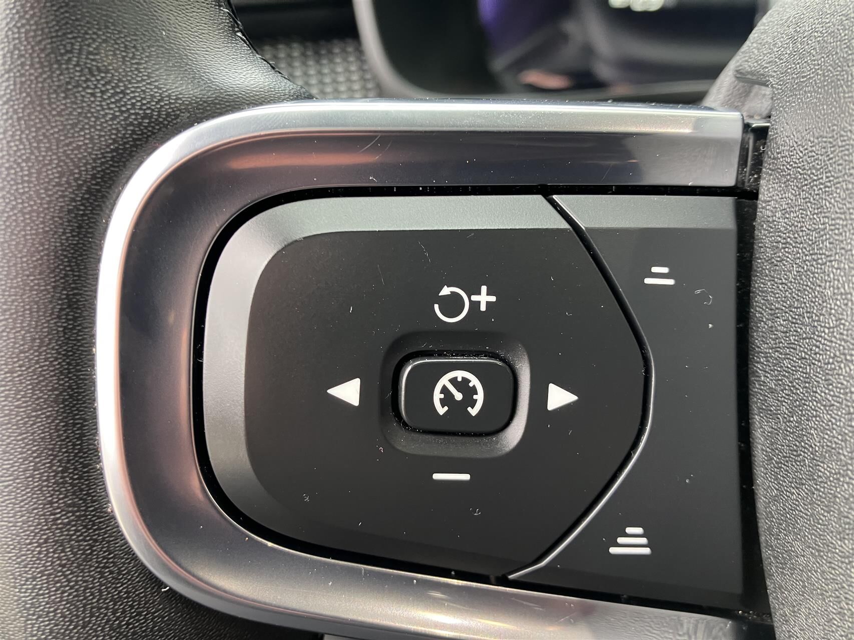 Billede af Volvo XC40 P6 Recharge Pro 231HK 5d Aut.