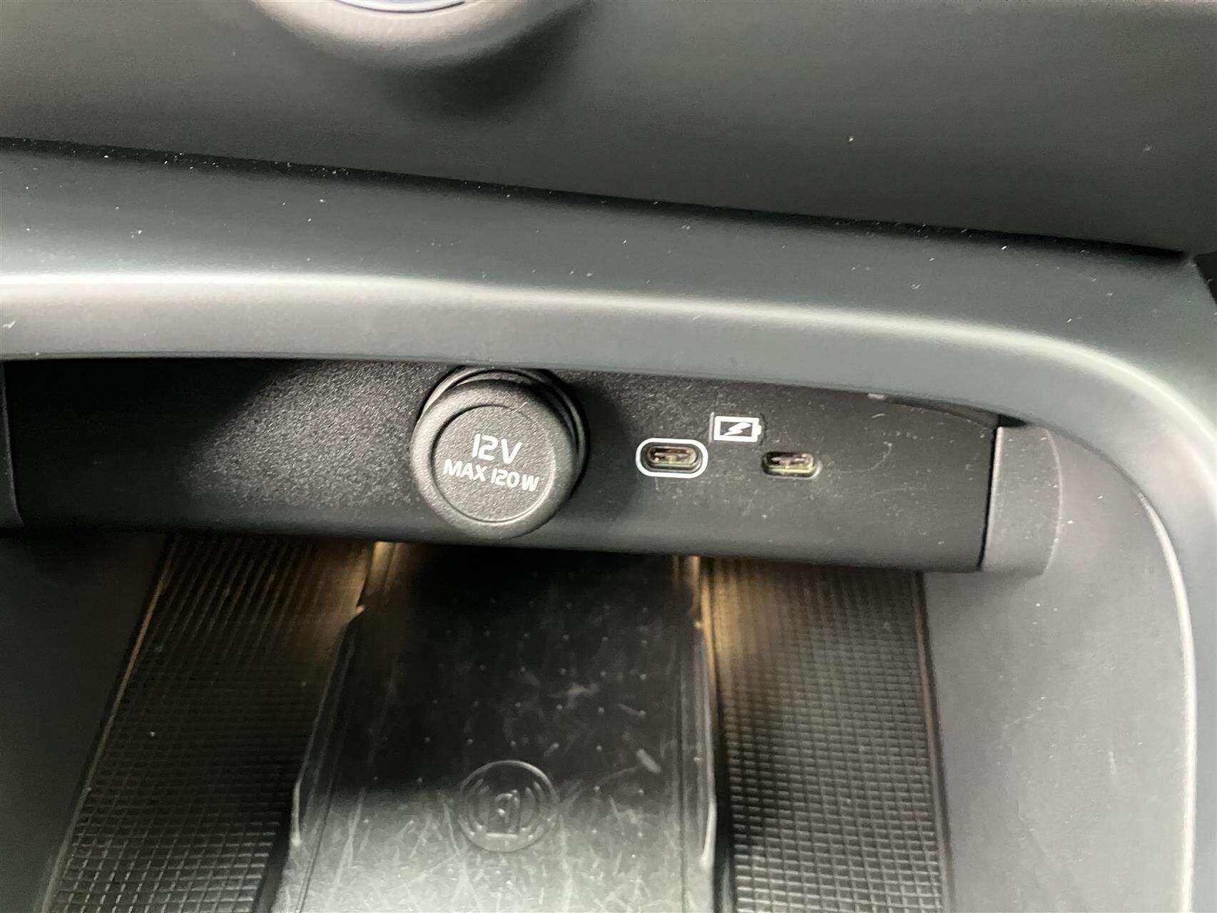 Billede af Volvo XC40 P6 Recharge Pro 231HK 5d Aut.