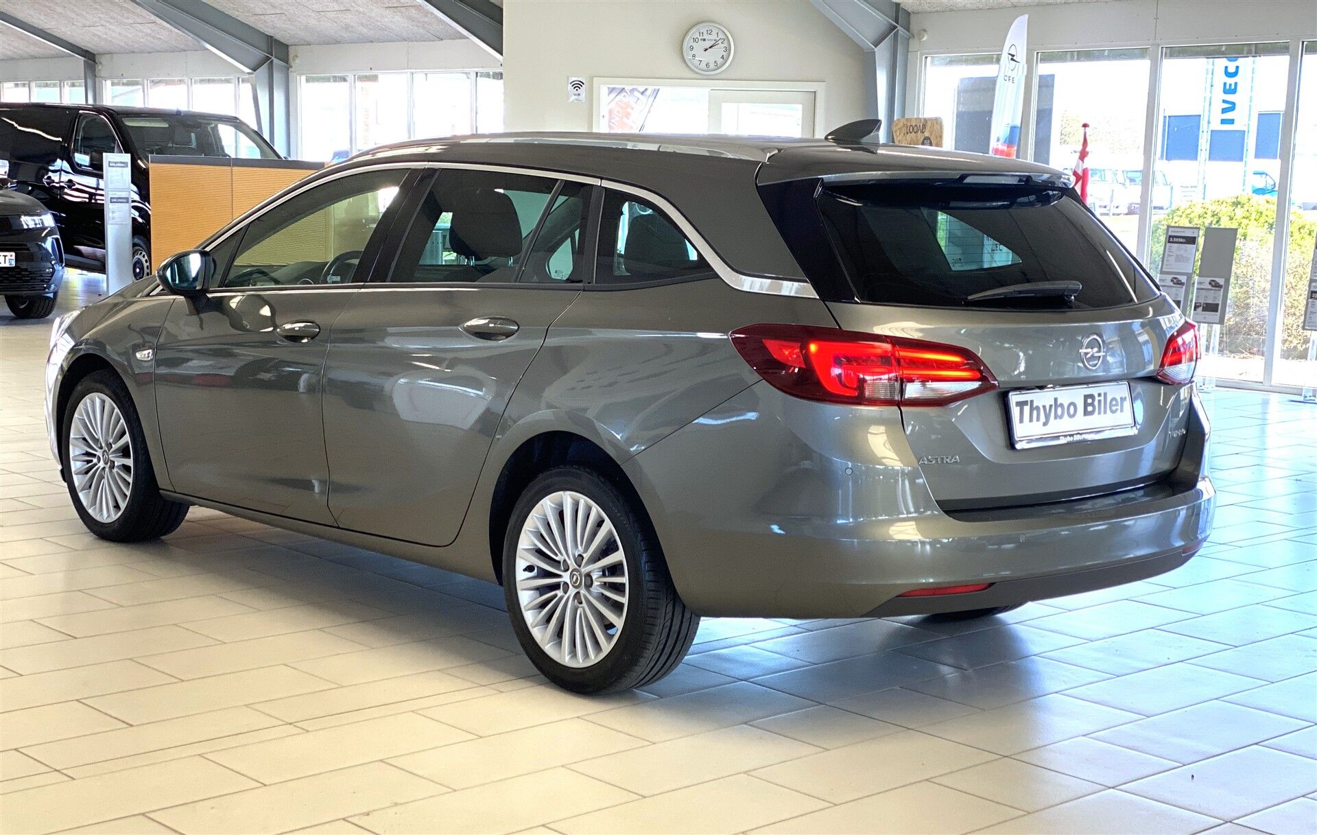 Billede af Opel Astra Sports Tourer 1,4 Turbo Innovation Start/Stop 150HK Stc 6g Aut.