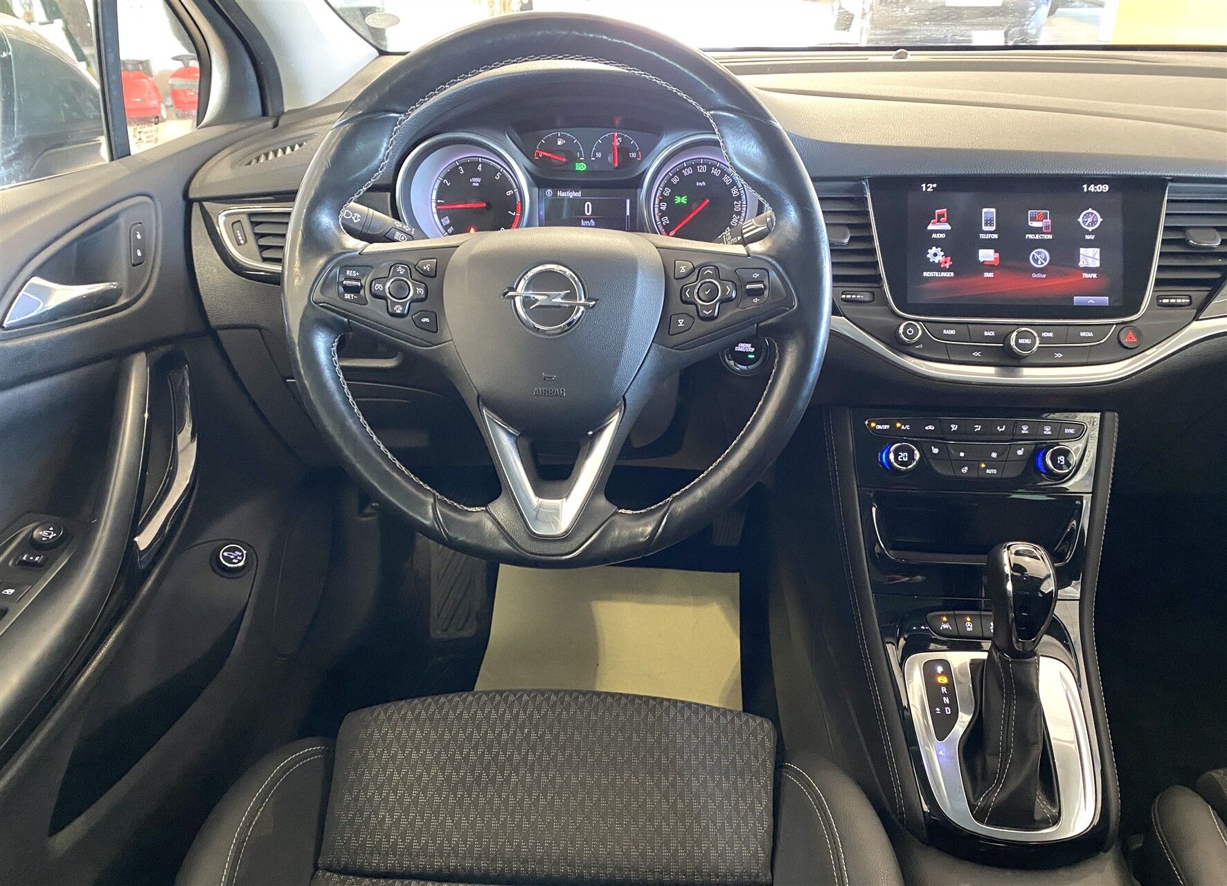 Billede af Opel Astra Sports Tourer 1,4 Turbo Innovation Start/Stop 150HK Stc 6g Aut.
