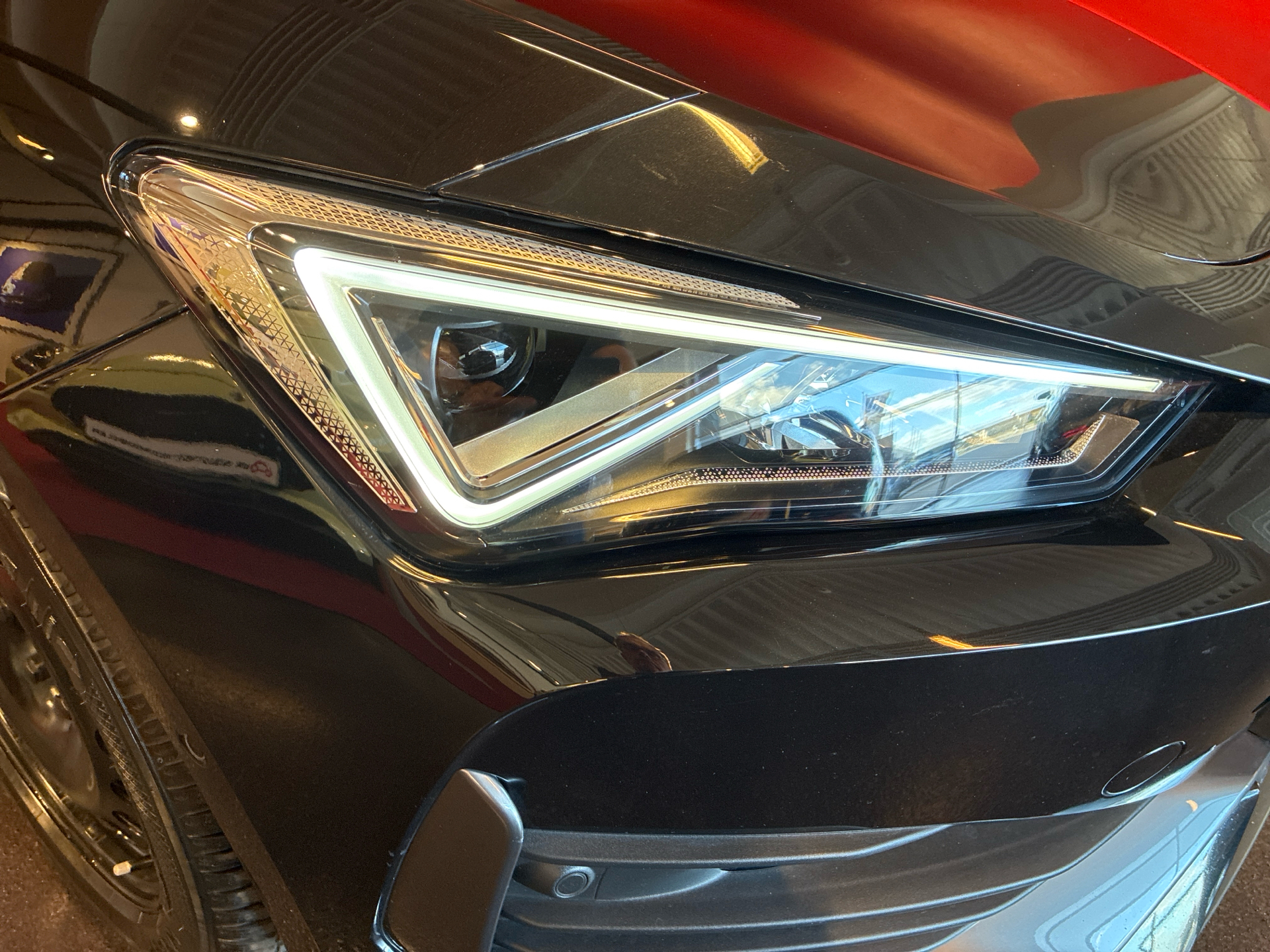 Billede af Cupra Leon 1,4 TSI  Plugin-hybrid DSG 245HK 5d 6g Aut.