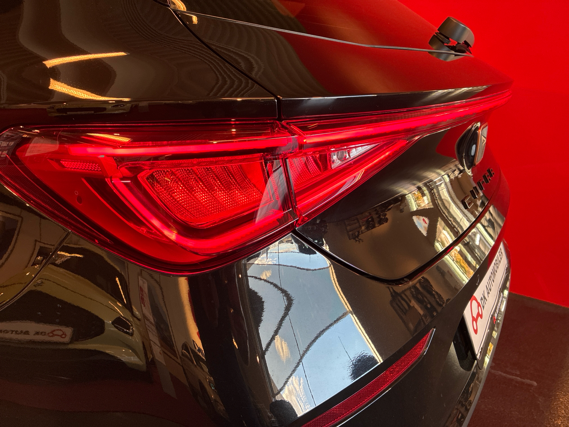 Billede af Cupra Leon 1,4 TSI  Plugin-hybrid DSG 245HK 5d 6g Aut.