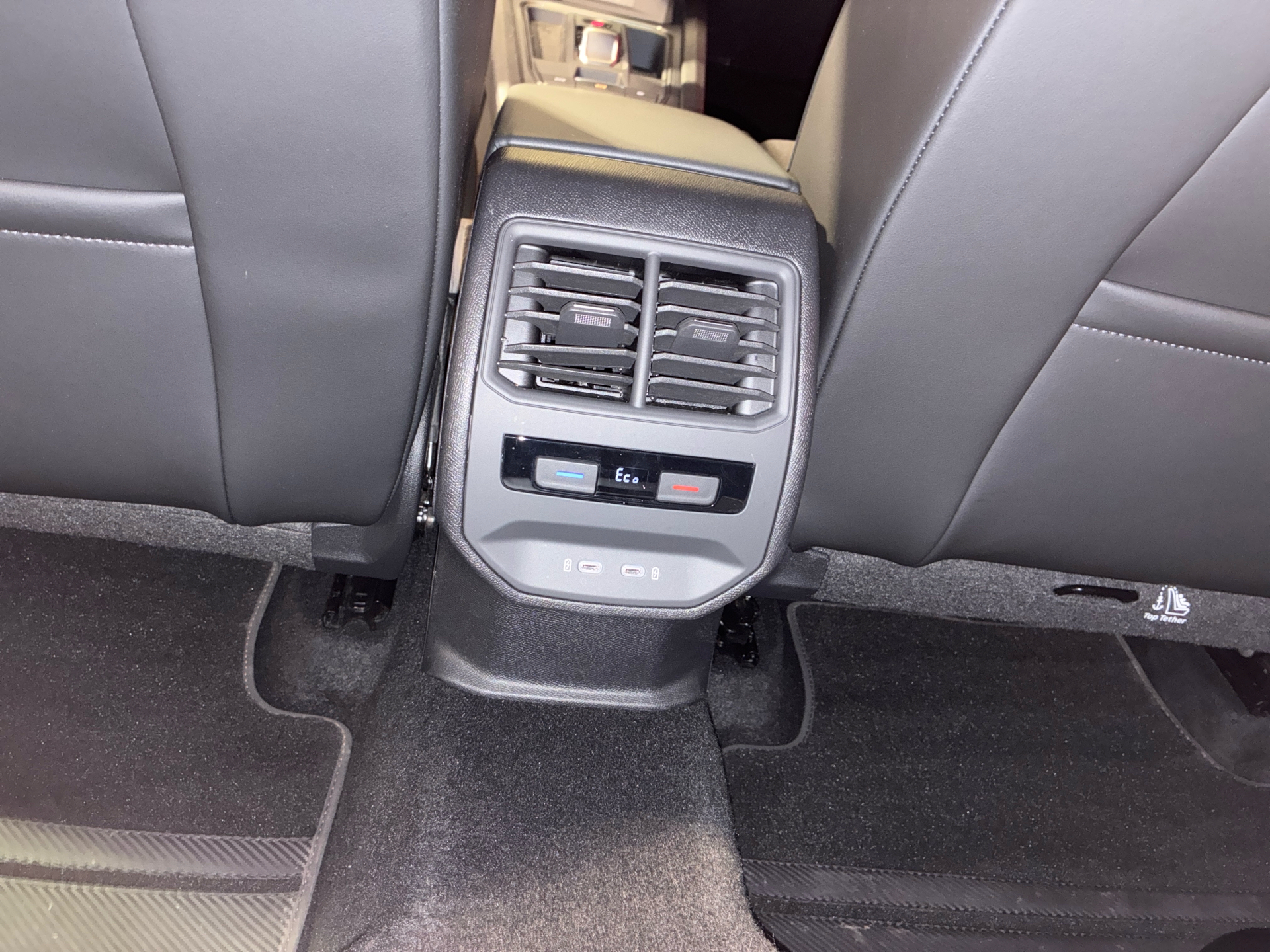 Billede af Cupra Leon 1,4 TSI  Plugin-hybrid DSG 245HK 5d 6g Aut.