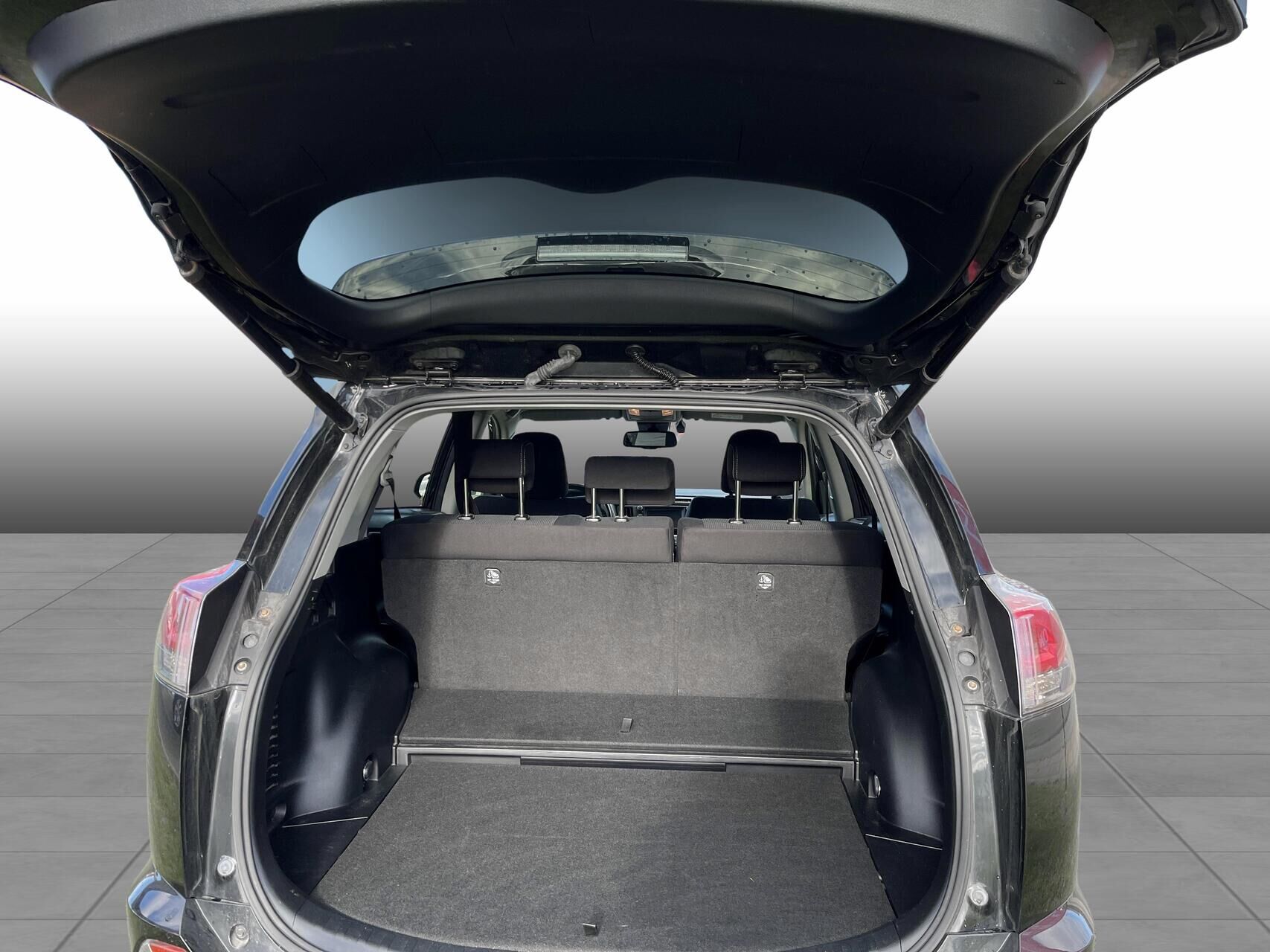 Billede af Toyota RAV4 2,5 Hybrid H3 Safety Sense 4x2 197HK 5d 6g Aut.