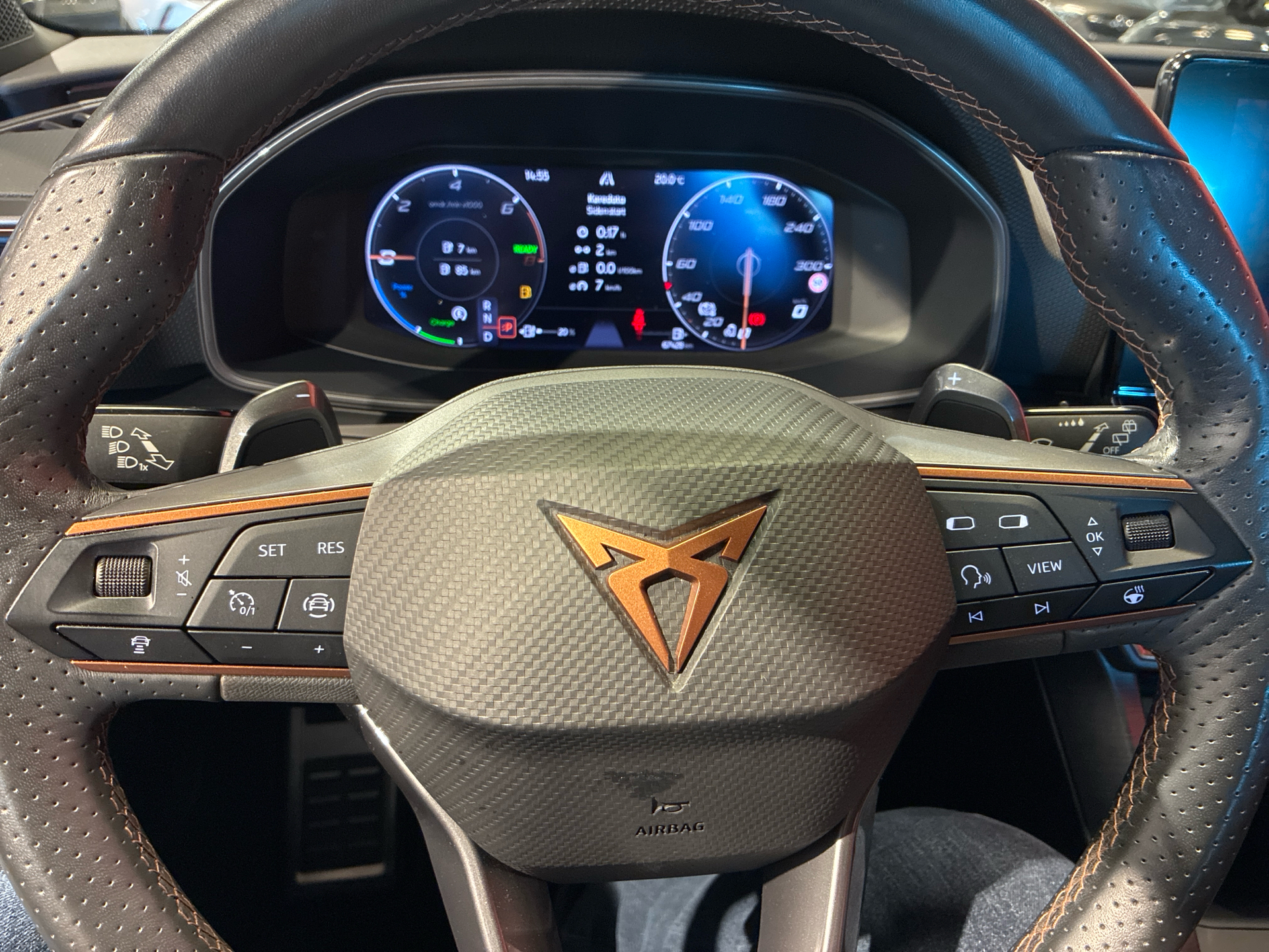 Billede af Cupra Leon 1,4 TSI  Plugin-hybrid DSG 245HK 5d 6g Aut.