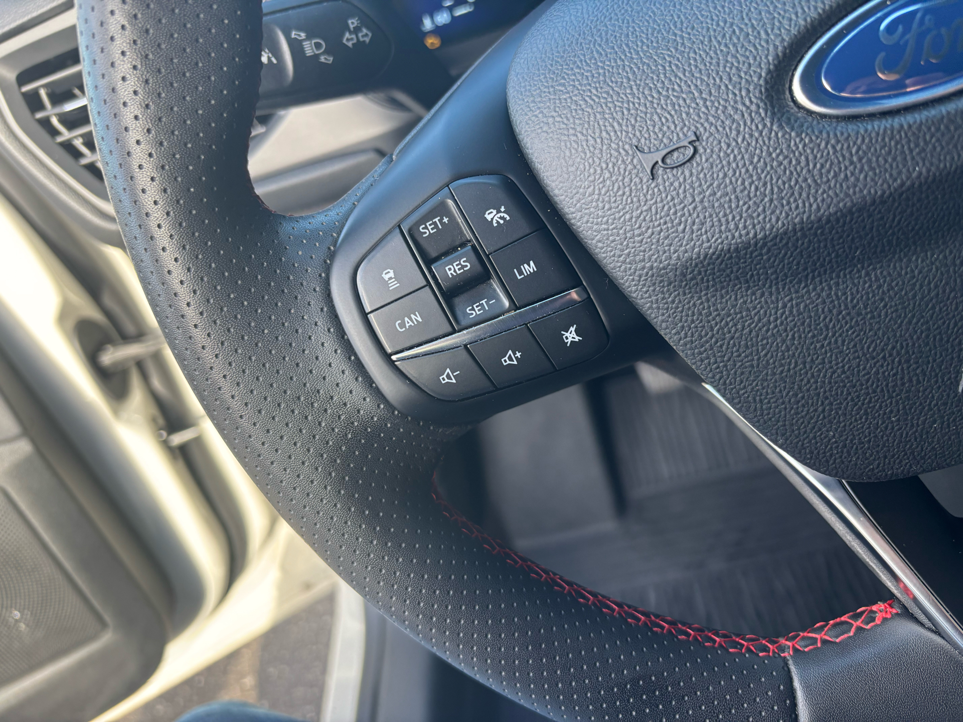 Billede af Ford Focus 1,0 EcoBoost Hybrid ST-Line X 125HK Stc 6g