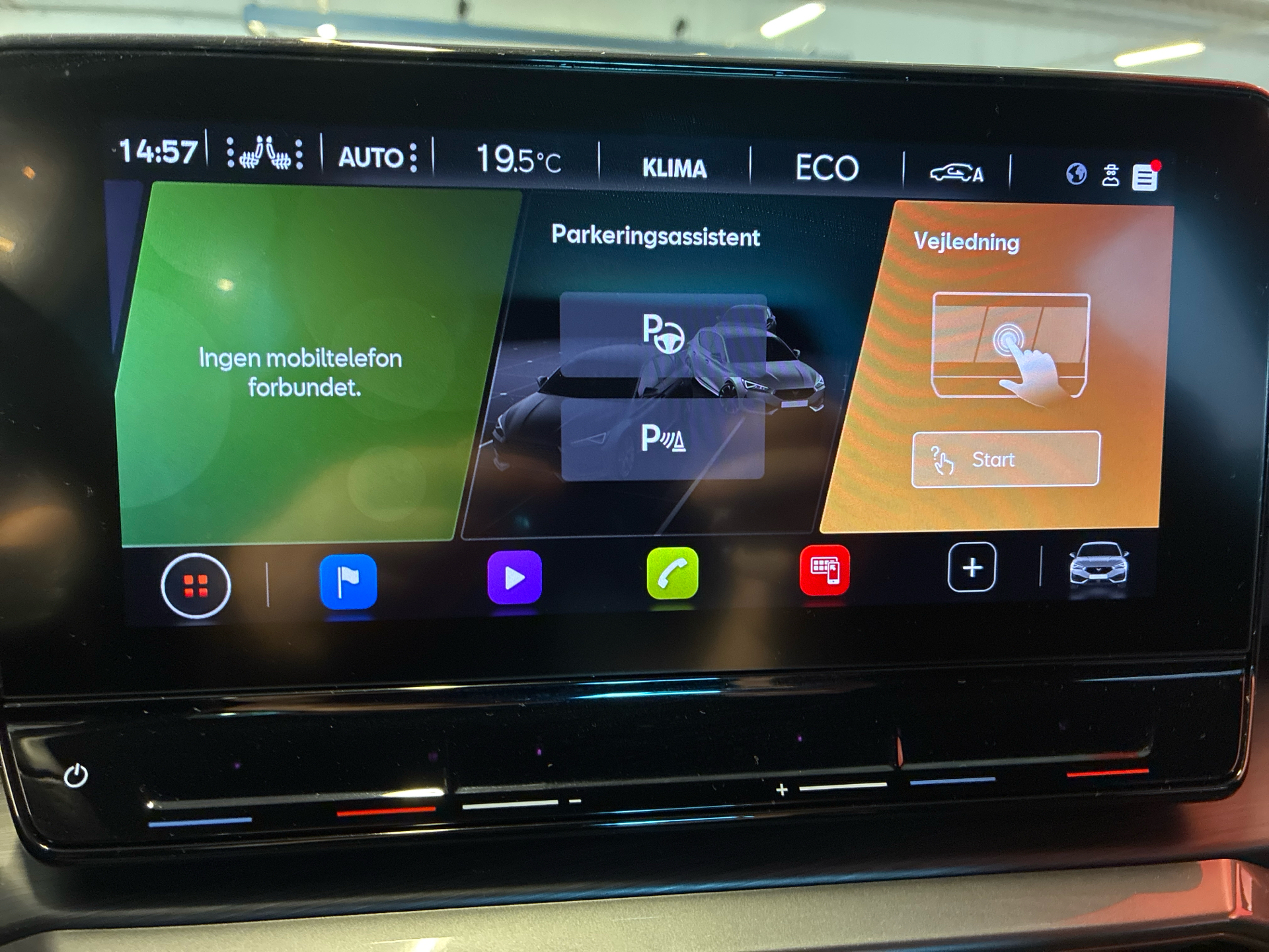 Billede af Cupra Leon 1,4 TSI  Plugin-hybrid DSG 245HK 5d 6g Aut.