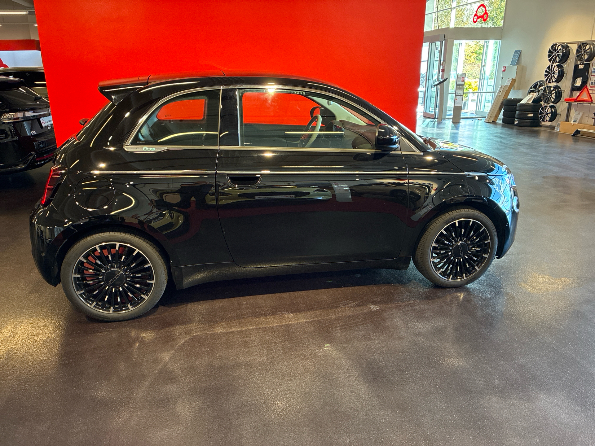 Billede af Fiat 500e EL La Prima 118HK 3d Aut.