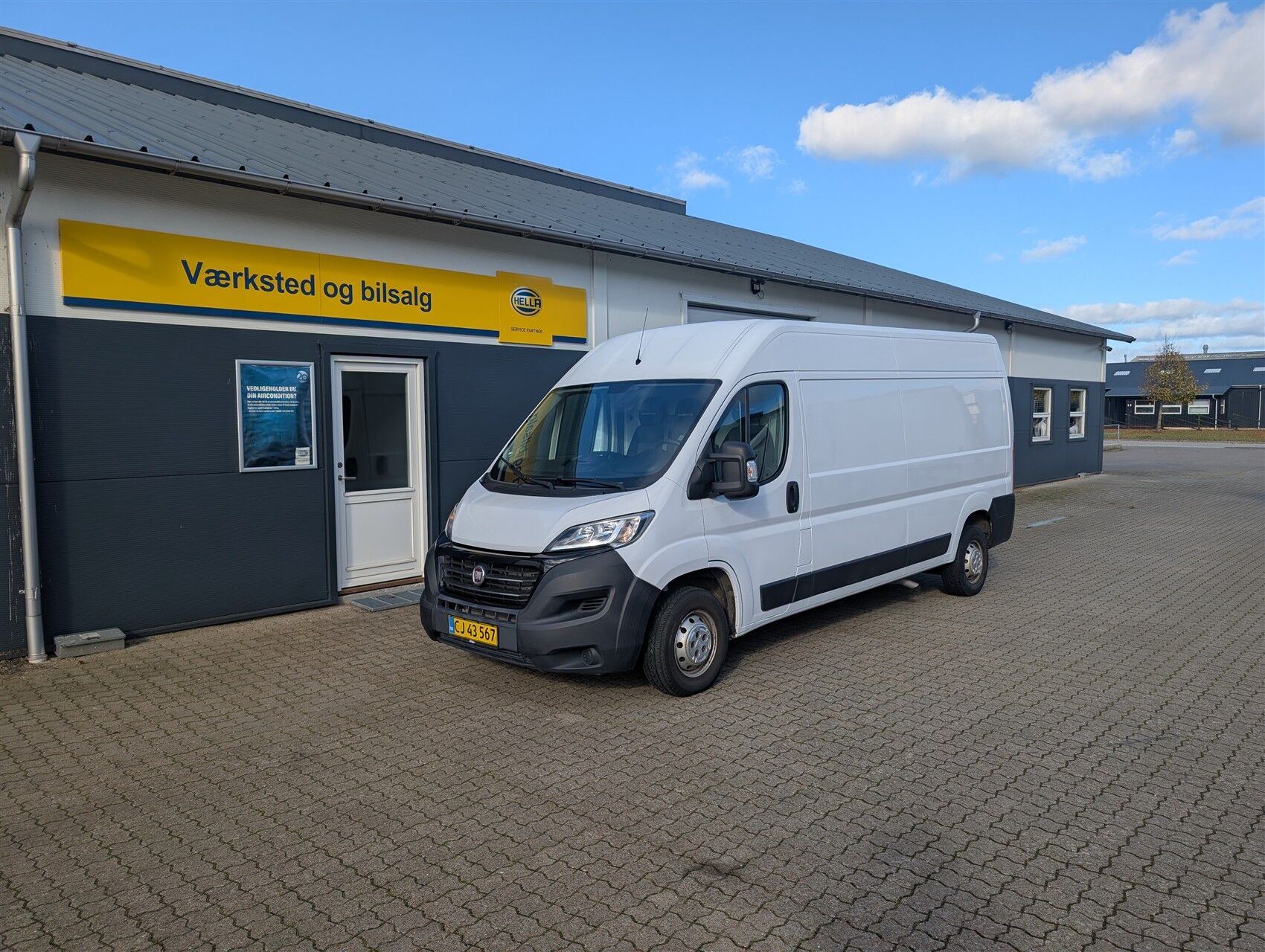 Billede af Fiat Ducato 33 L3H2 2,3 MJT Professional Plus 130HK Van 6g