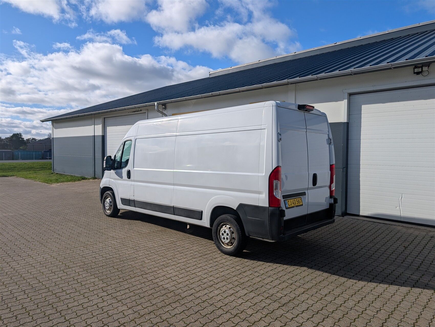 Billede af Fiat Ducato 33 L3H2 2,3 MJT Professional Plus 130HK Van 6g