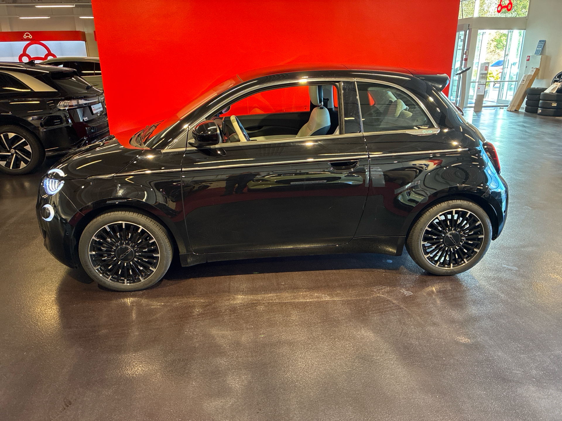 Billede af Fiat 500e EL La Prima 118HK 3d Aut.