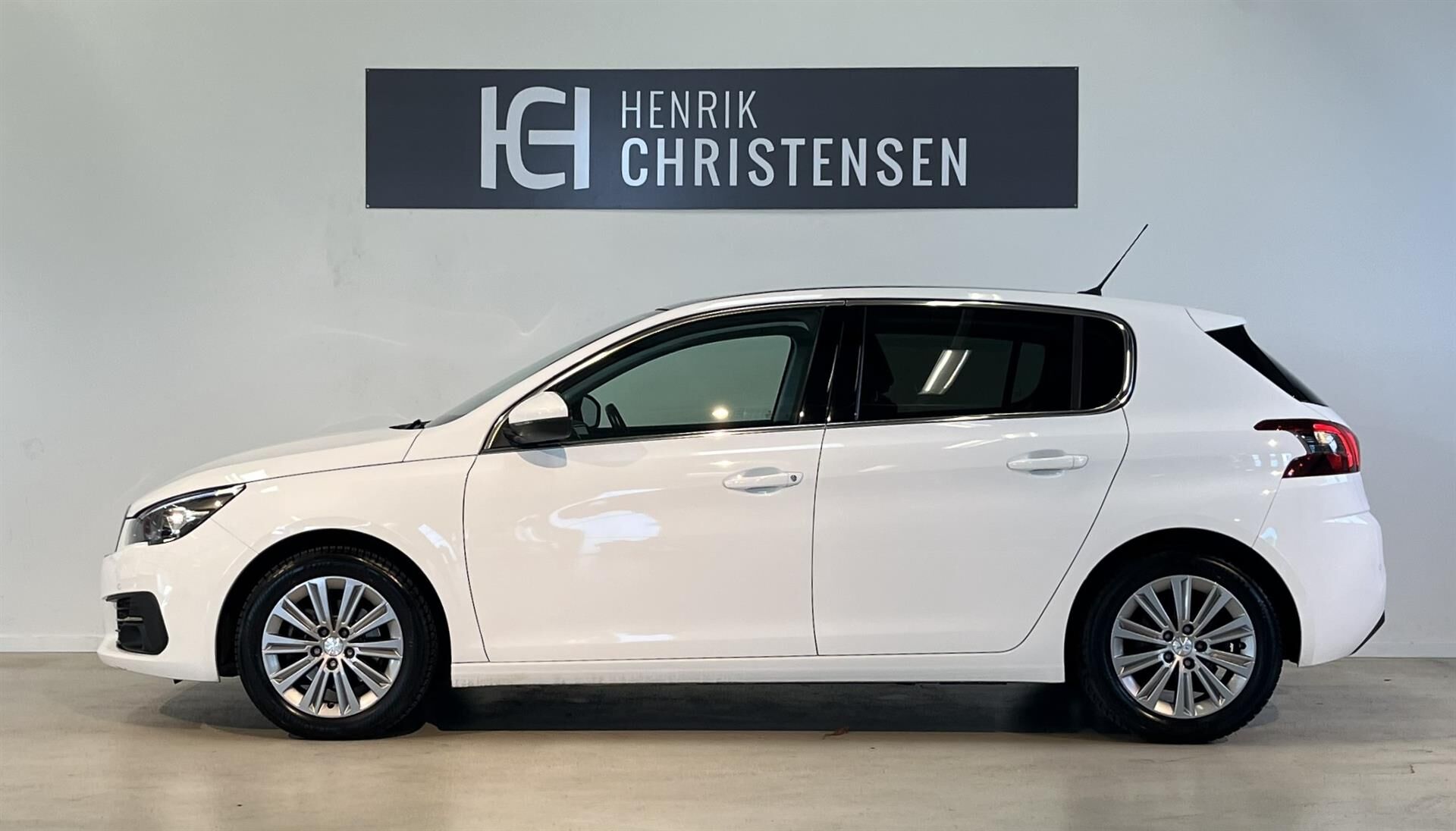 Billede af Peugeot 308 1,2 PureTech Selection Sky 130HK 5d 6g