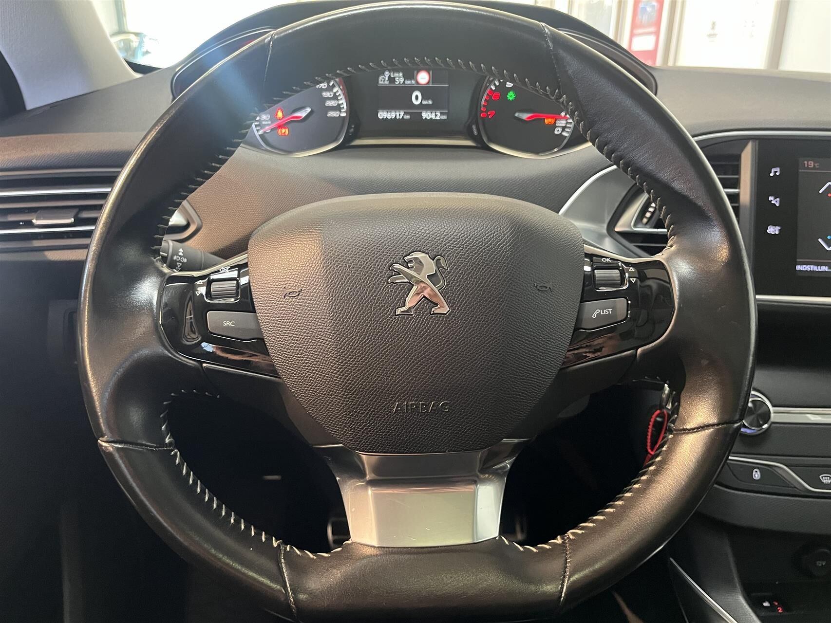 Billede af Peugeot 308 1,2 PureTech Selection Sky 130HK 5d 6g