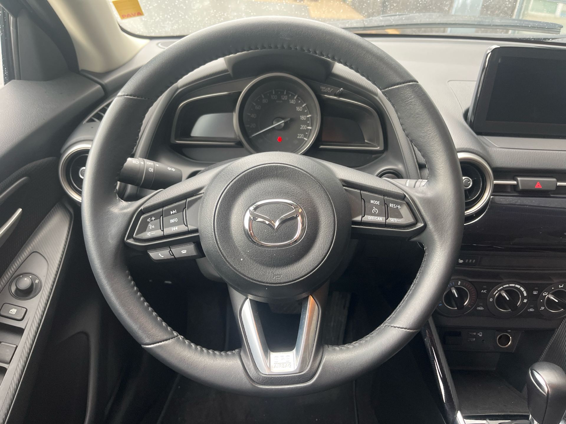 Billede af Mazda 2 1,5 Skyactiv-G Sky 90HK 5d 6g Aut.