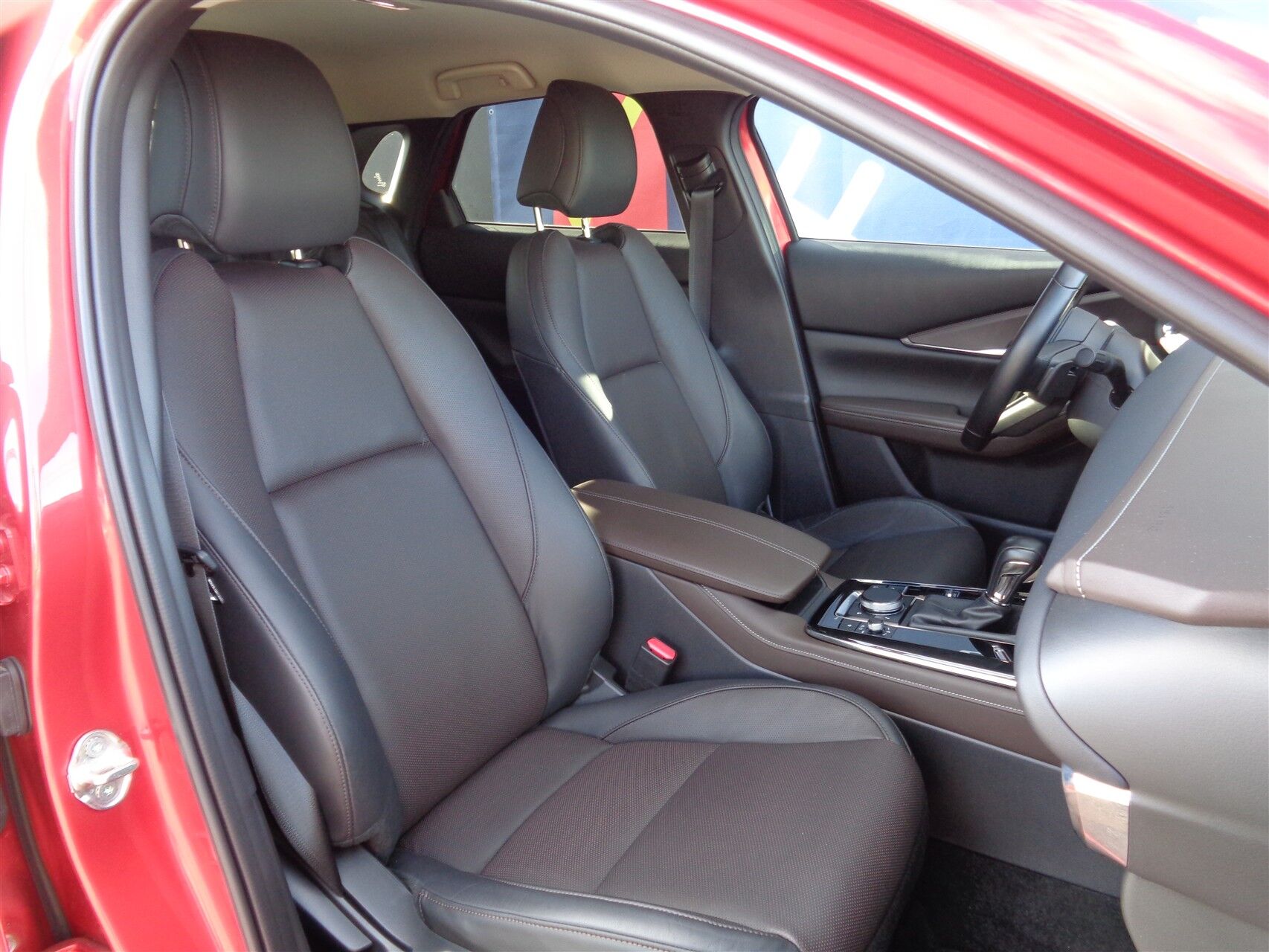 Billede af Mazda CX-30 2,0 Skyactiv-X  Mild hybrid Cosmo m. Technology Pack 4x4 186HK 5d 6g Aut.