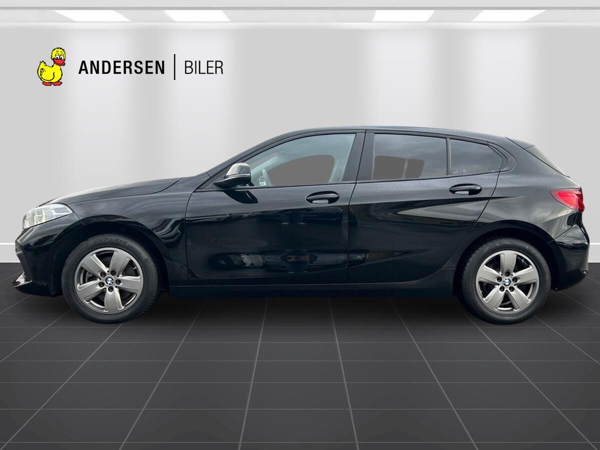 Billede af BMW 118i 1,5 Sport Line 136HK 5d 6g