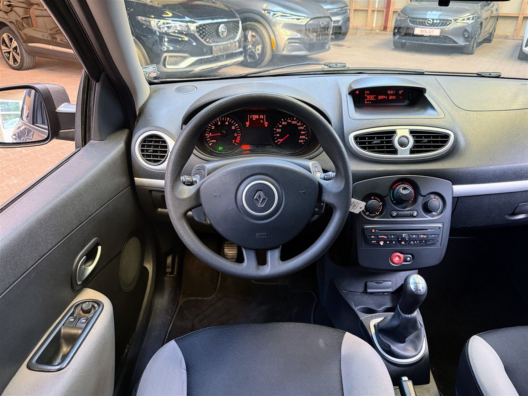 Billede af Renault Clio Sport Tourer 1,2 16V Avantage 75HK Stc
