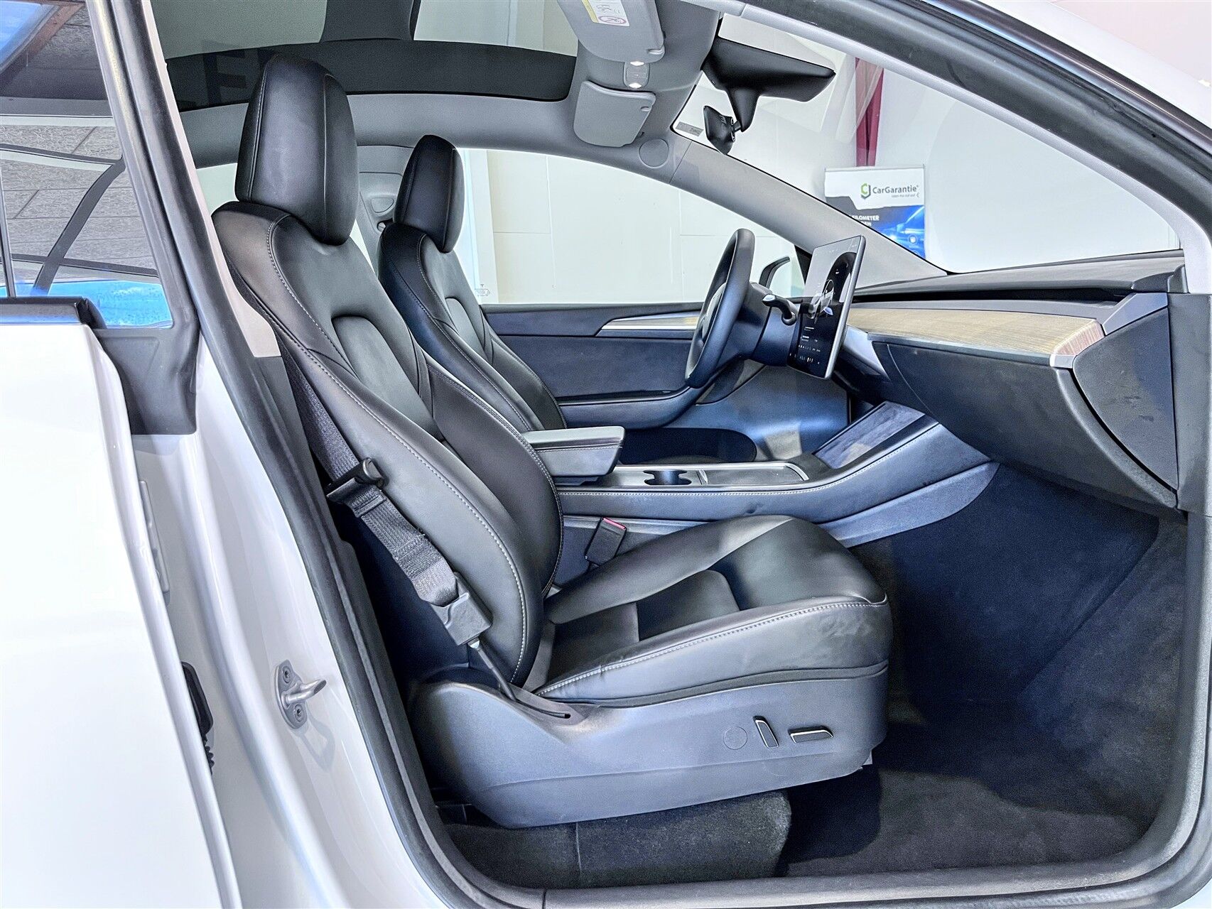 Billede af Tesla Model Y EL RWD 299HK 5d Aut.