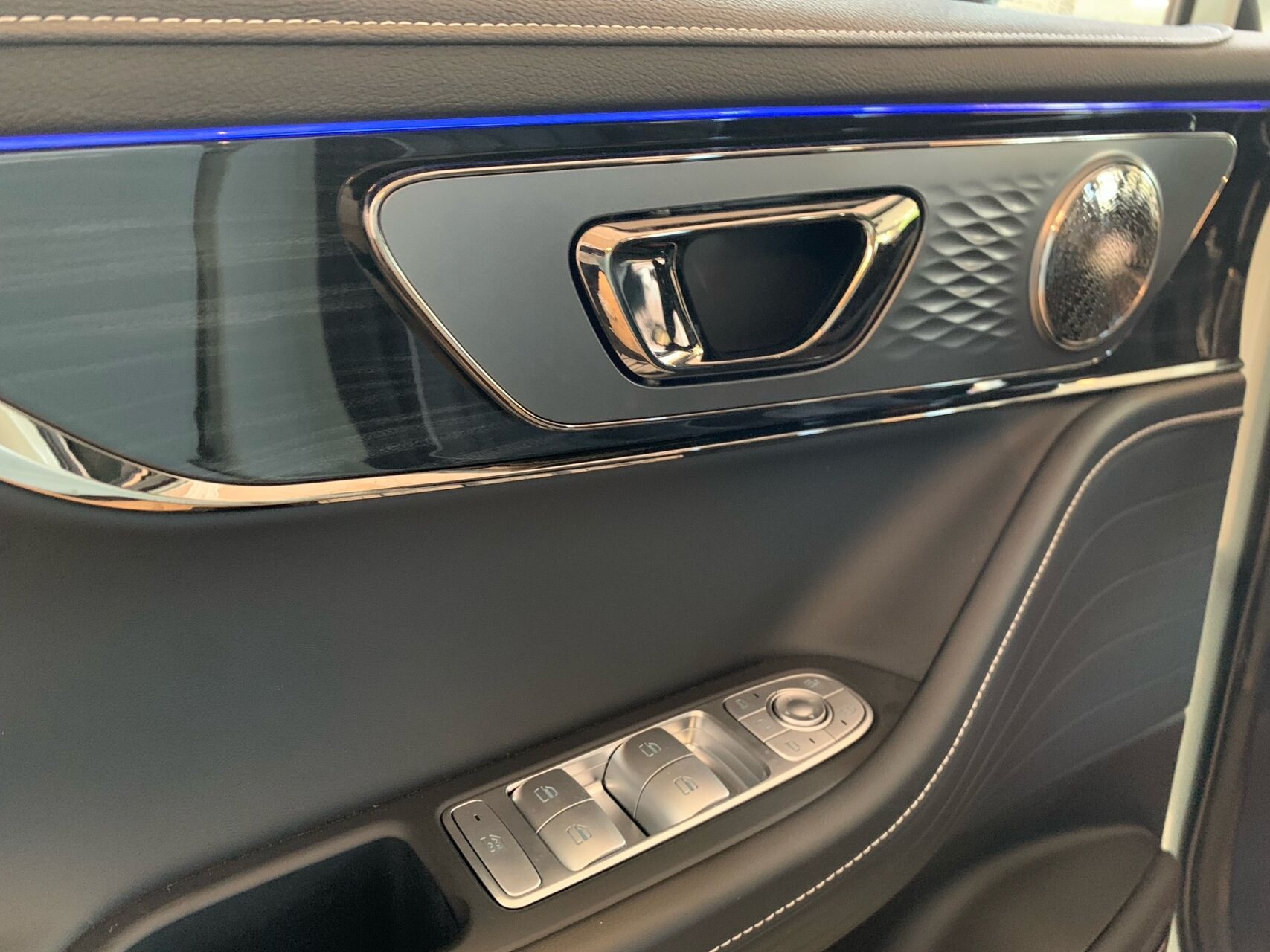 Billede af Omoda 5 EL Premium 204HK Aut.