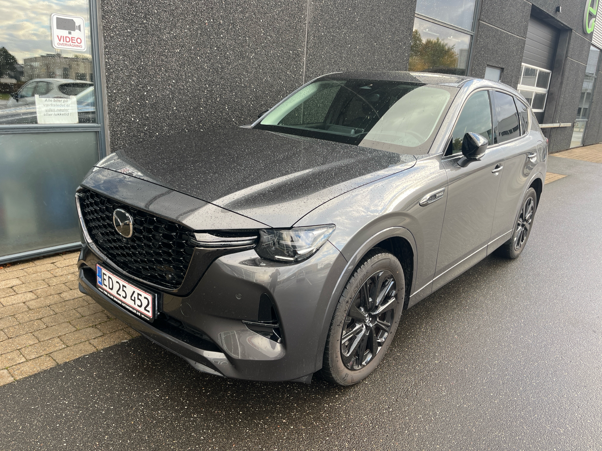 Billede af Mazda CX-60 2,5 e-Skyactiv  Plugin-hybrid Homura AWD 327HK 5d 8g Aut.
