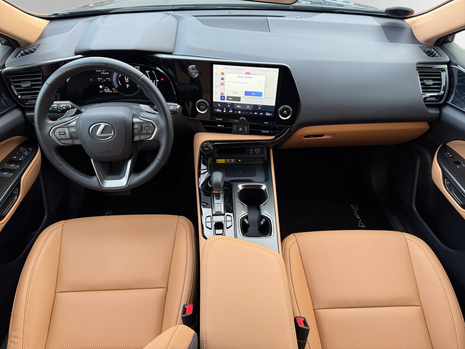 Billede af Lexus NX 450h+ 2,5 Plugin-hybrid Business Plus 4WD 309HK 5d Trinl. Gear