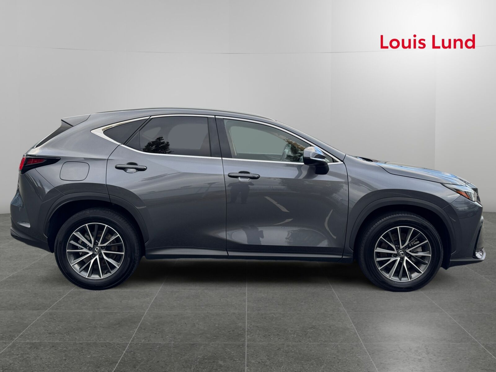 Billede af Lexus NX 450h+ 2,5 Plugin-hybrid Business Plus 4WD 309HK 5d Trinl. Gear