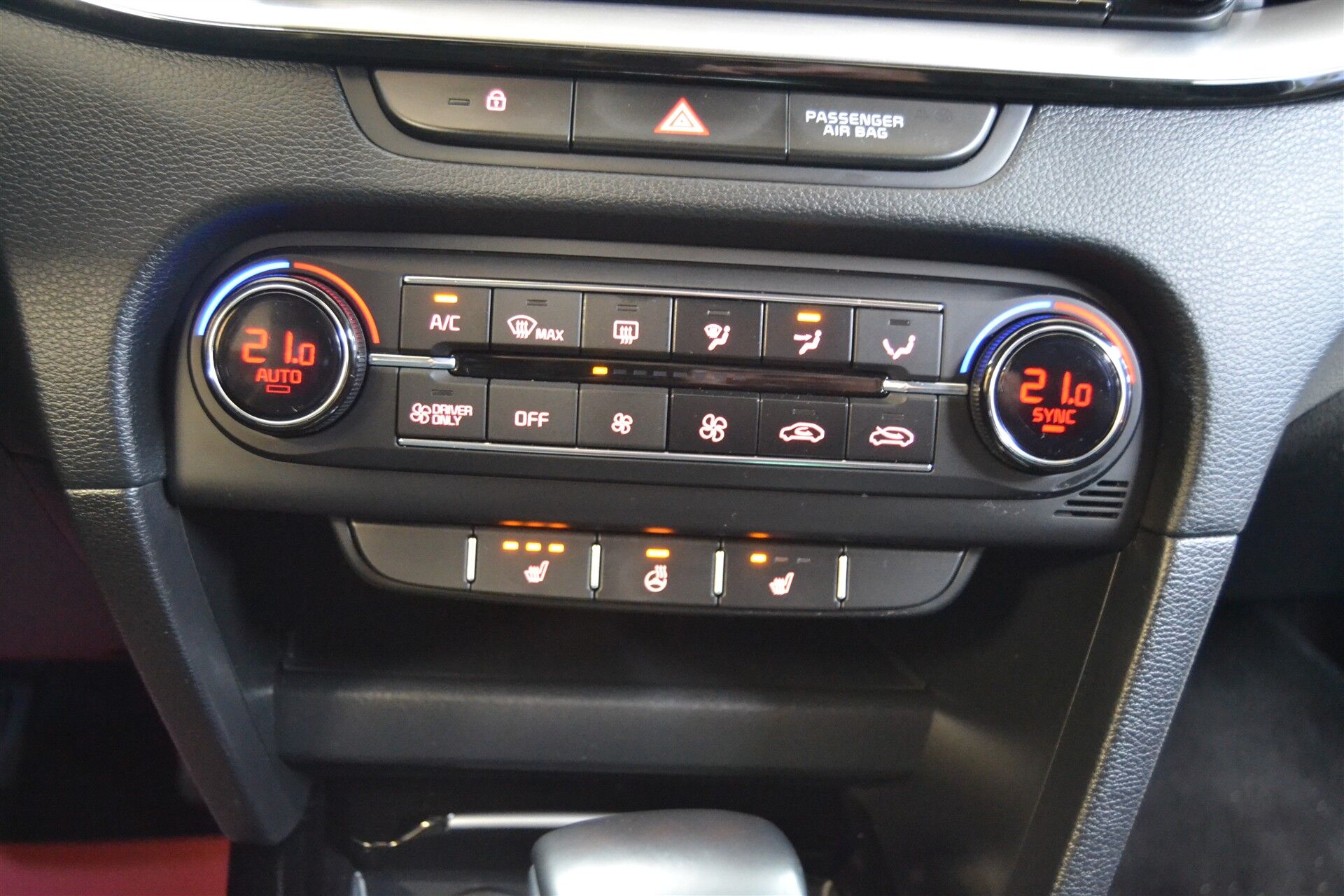 Billede af Kia Ceed SW 1,6 GDI PHEV  Plugin-hybrid Upgrade m/Intro DCT 141HK Stc 6g Aut.