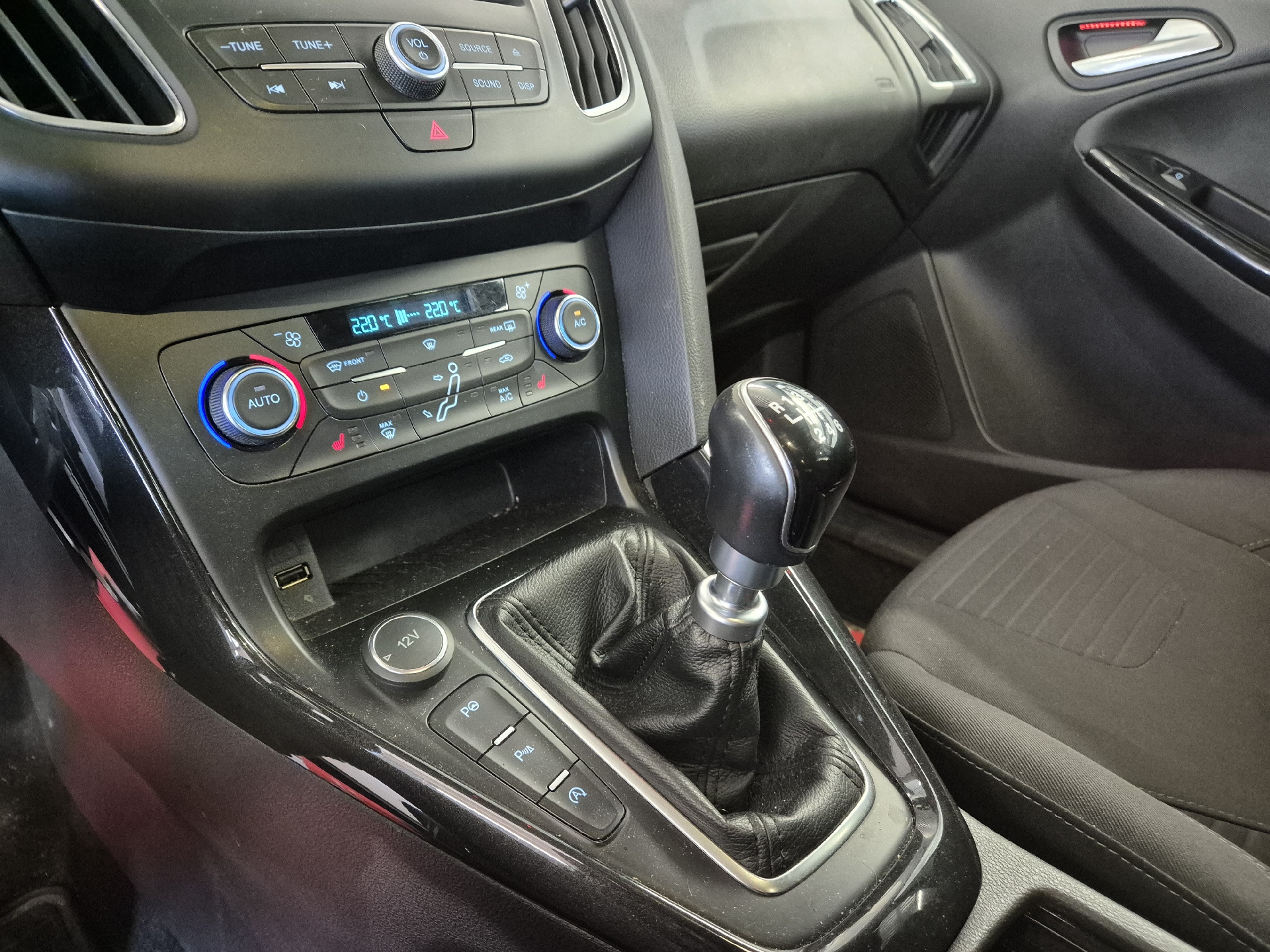 Billede af Ford Focus 1,0 EcoBoost Titanium Fun 125HK 5d 6g