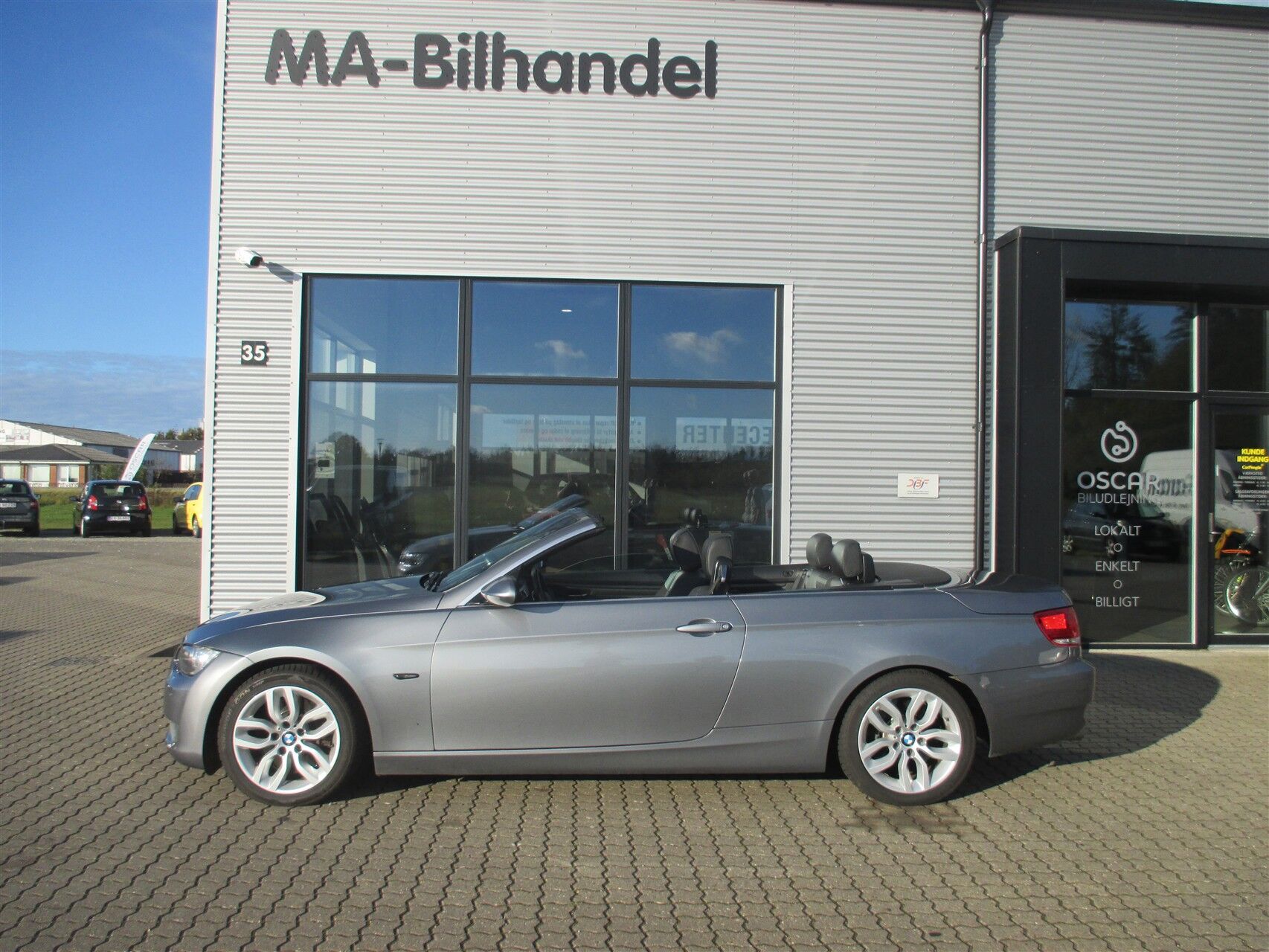 Billede af BMW 330d 3,0 D 231HK Cabr. 6g Aut.