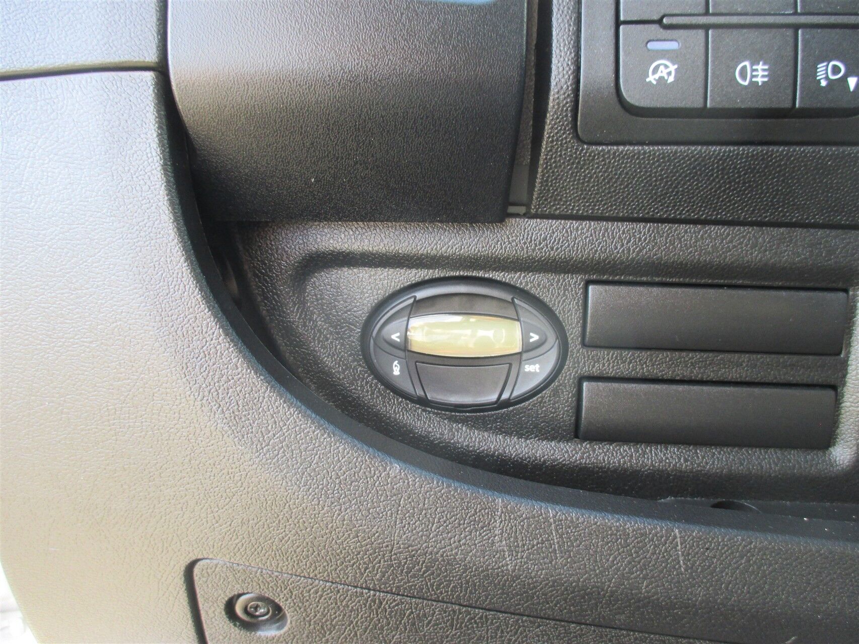 Billede af Citroën Jumper 33 L2H2 2,2 Blue HDi Flexline 140HK Van