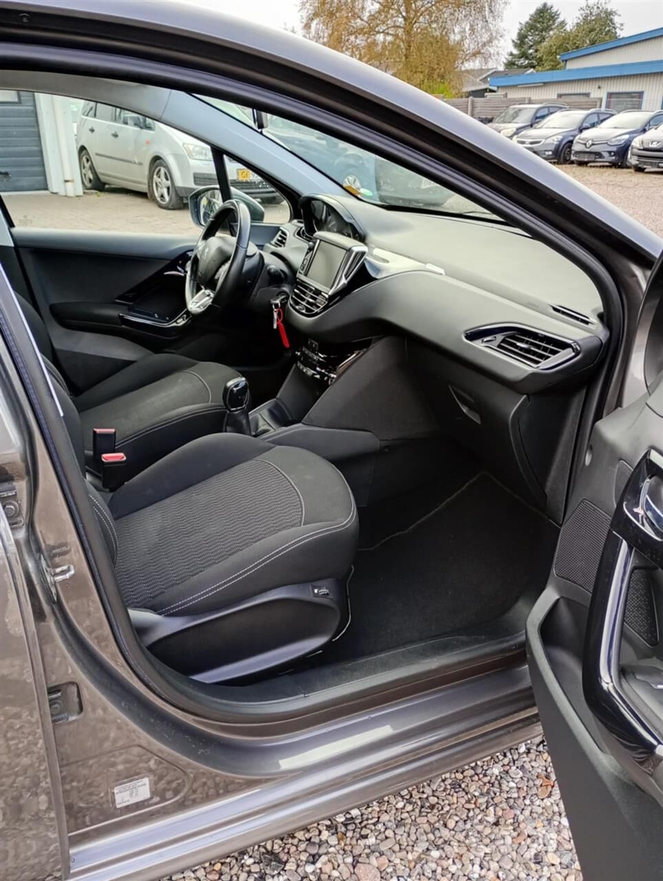 Billede af Peugeot 208 1,6 BlueHDi Strike 100HK 5d