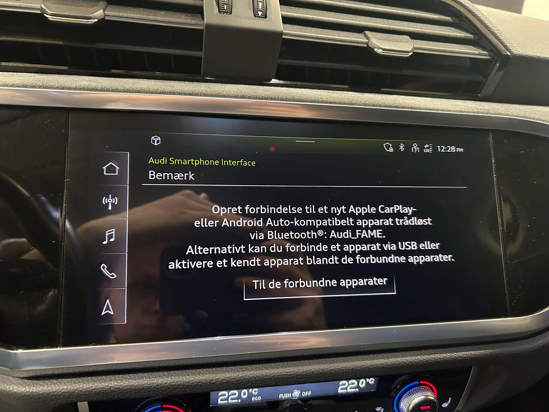 Billede af Audi Q3 1,4 45 TFSI e  Plugin-hybrid Attitude Plus S Tronic 245HK 5d 6g Aut.