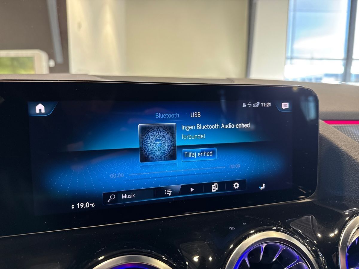 Billede af Mercedes-Benz EQA 250 EL Progressive 190HK 5d Aut.