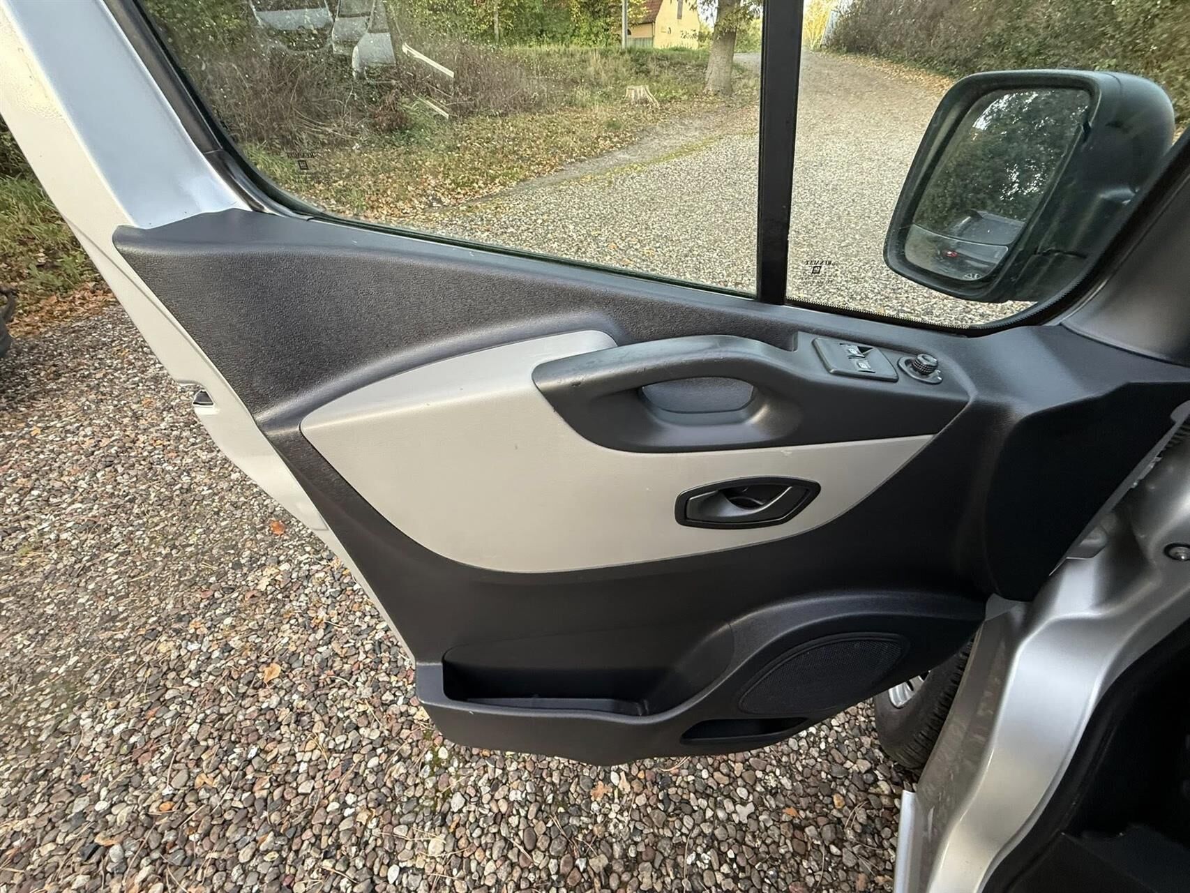 Billede af Renault Trafic T29 L2H1 1,6 DCI 120HK Van 6g