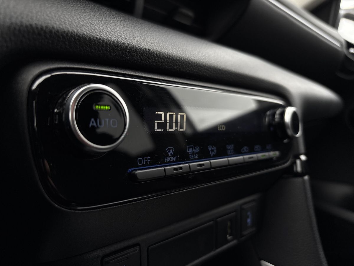 Billede af Toyota Yaris 1,5 Hybrid Style 116HK 5d Trinl. Gear