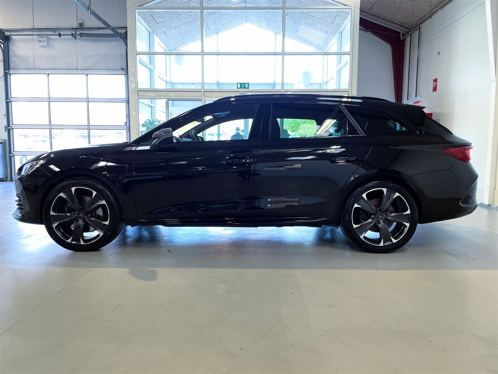 Billede af Cupra Leon Sportstourer 1,4 TSI  Plugin-hybrid DSG 245HK Stc 6g Aut.