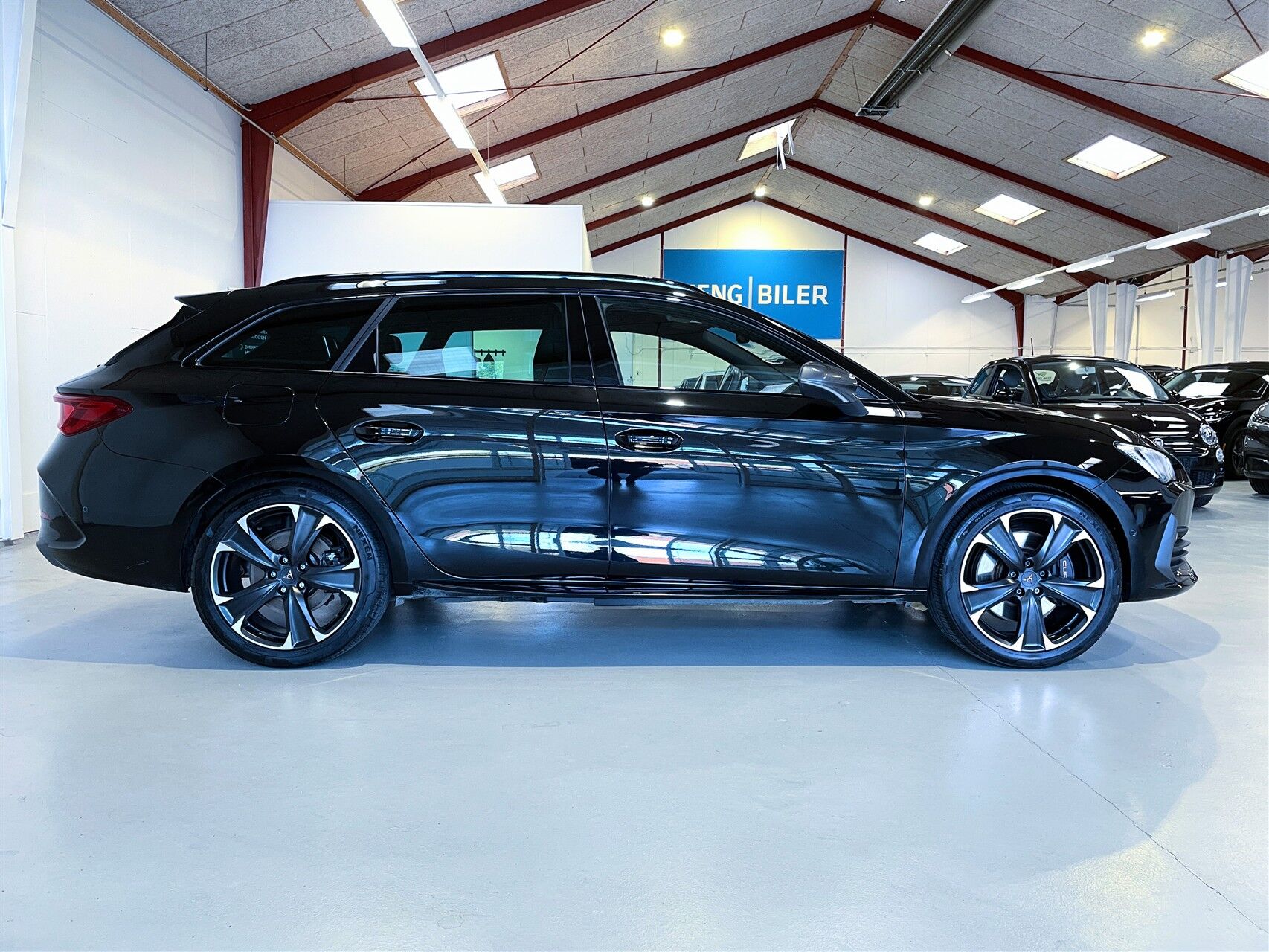 Billede af Cupra Leon Sportstourer 1,4 TSI  Plugin-hybrid DSG 245HK Stc 6g Aut.