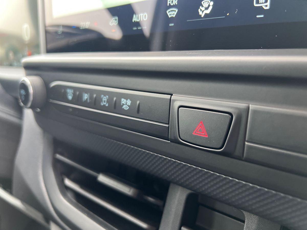 Billede af Ford Transit Custom 320 L2H1 2,5 Plugin-hybrid Trend CVT 233HK Van Trinl. Gear