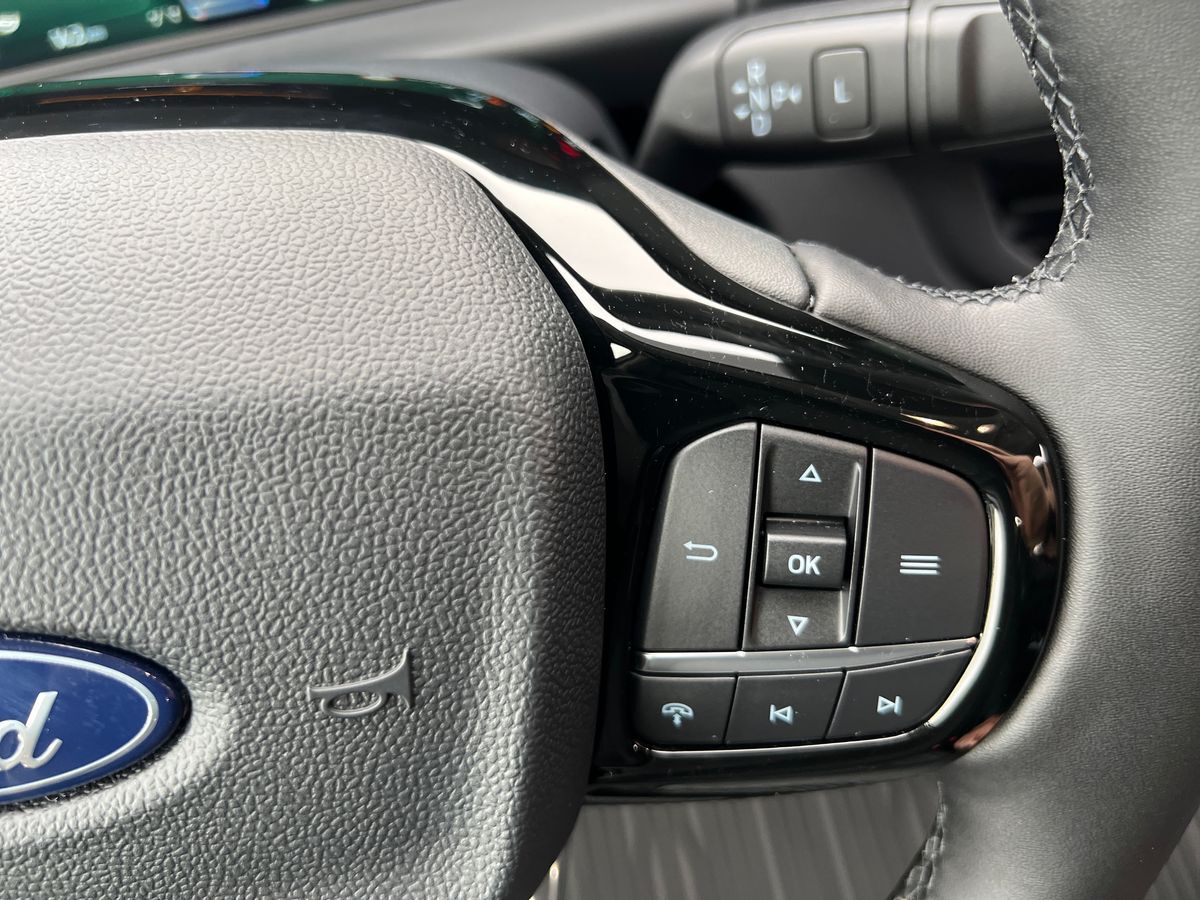 Billede af Ford Transit Custom 320 L2H1 2,5 Plugin-hybrid Trend CVT 233HK Van Trinl. Gear