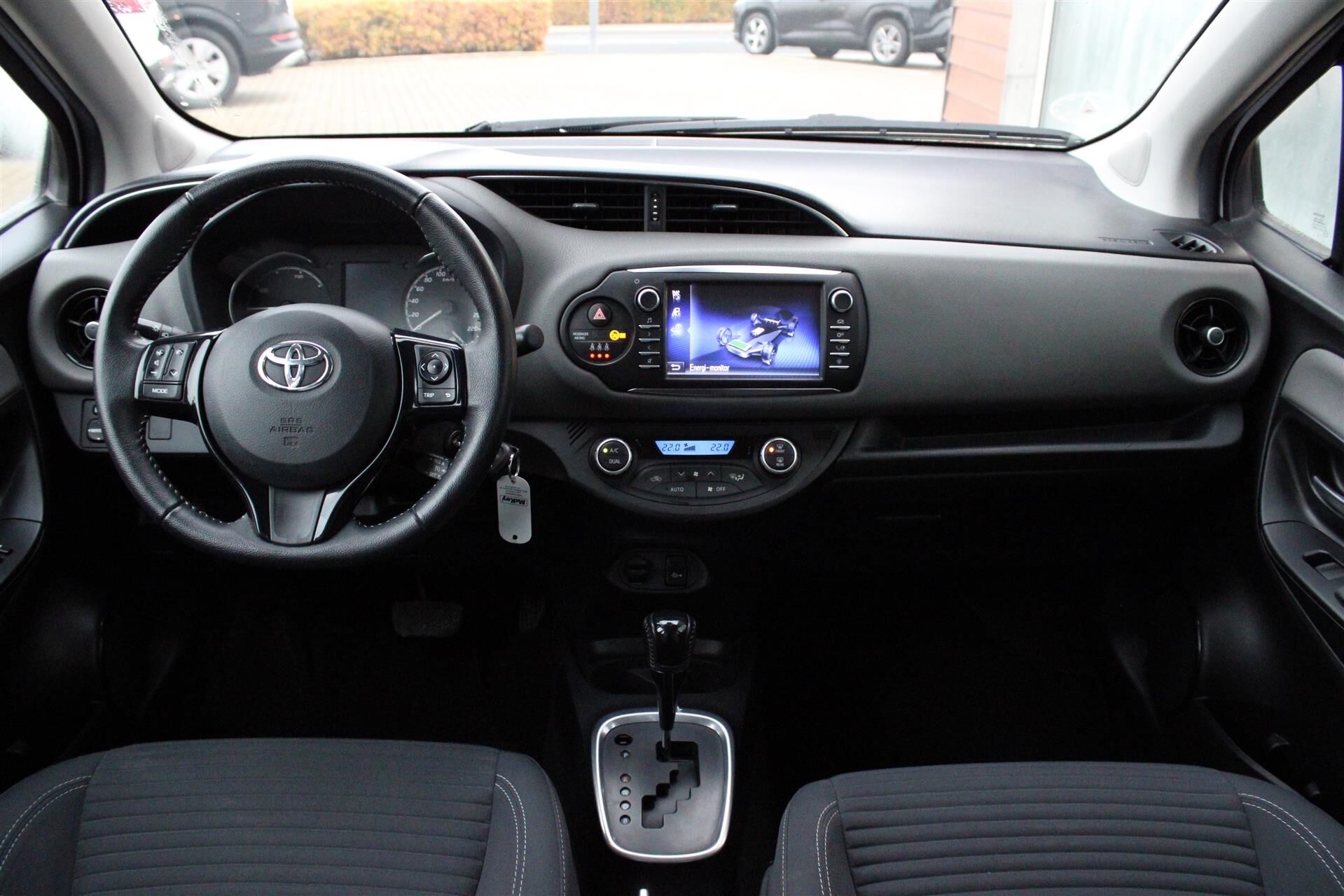 Billede af Toyota Yaris 1,5 Hybrid H2 E-CVT 100HK 5d Trinl. Gear