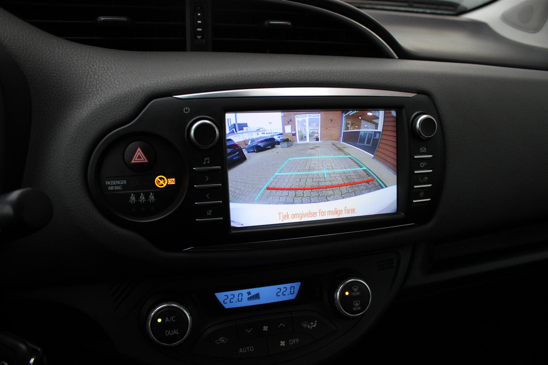 Billede af Toyota Yaris 1,5 Hybrid H2 E-CVT 100HK 5d Trinl. Gear