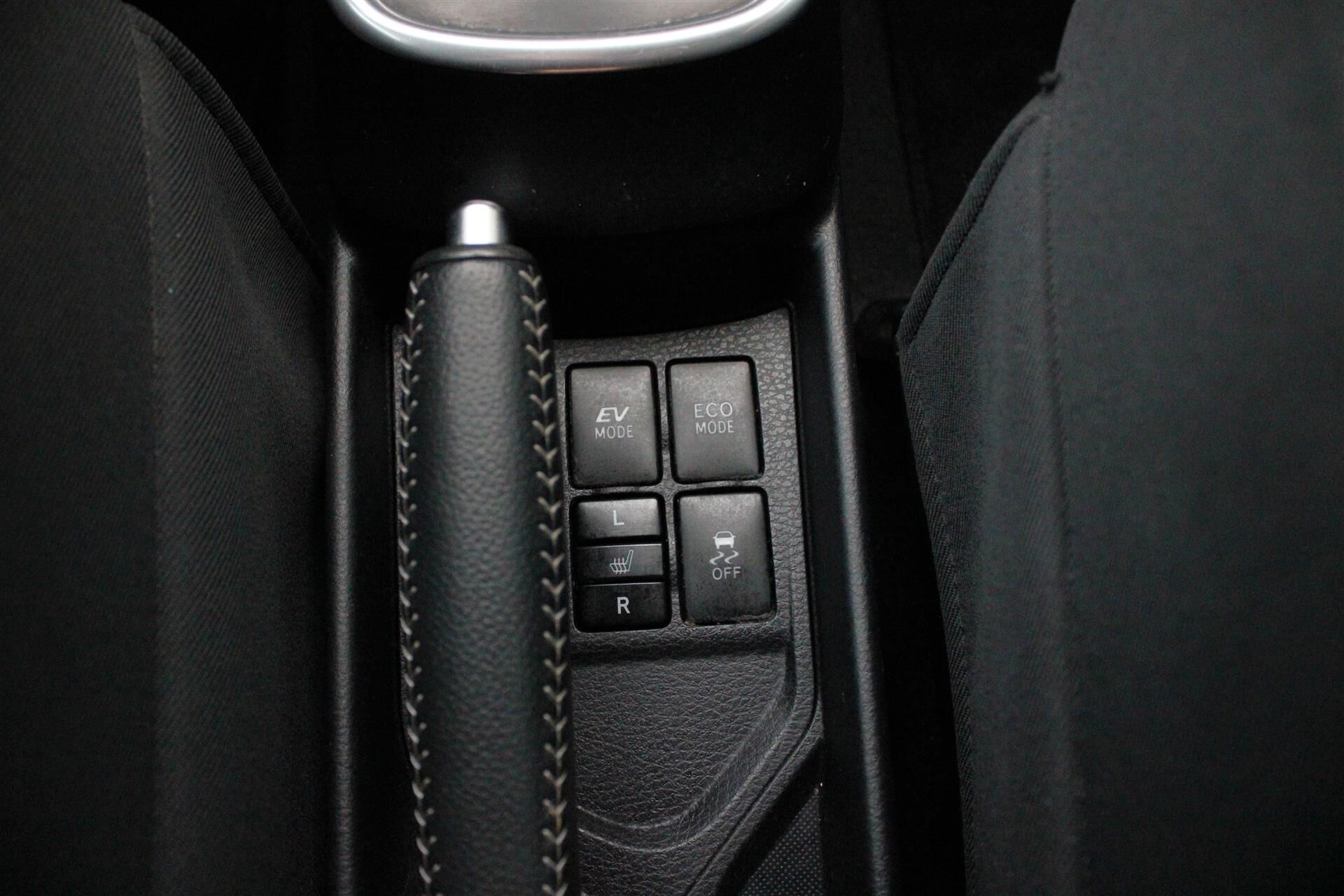 Billede af Toyota Yaris 1,5 Hybrid H2 E-CVT 100HK 5d Trinl. Gear