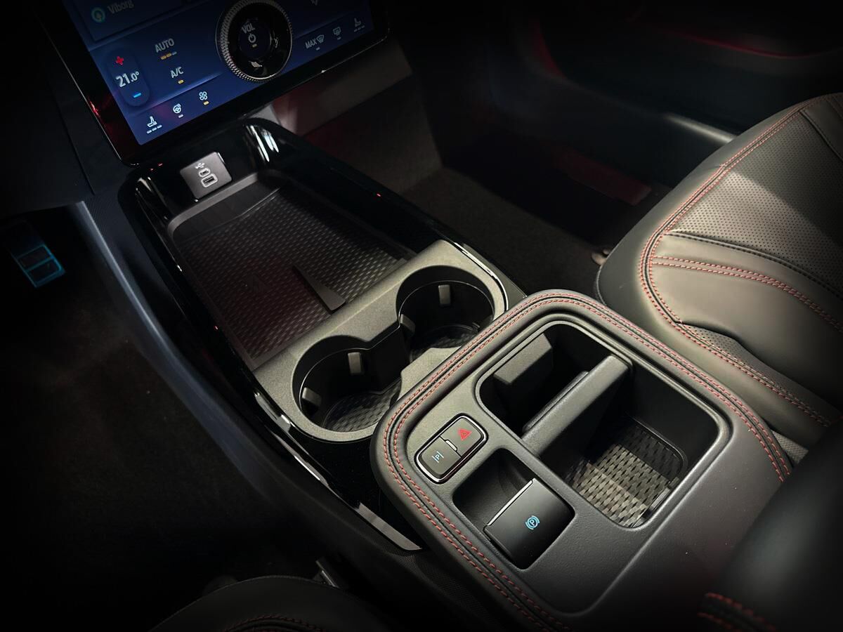 Billede af Ford Mustang Mach-E EL UR Premium AWD 375HK 5d Aut.