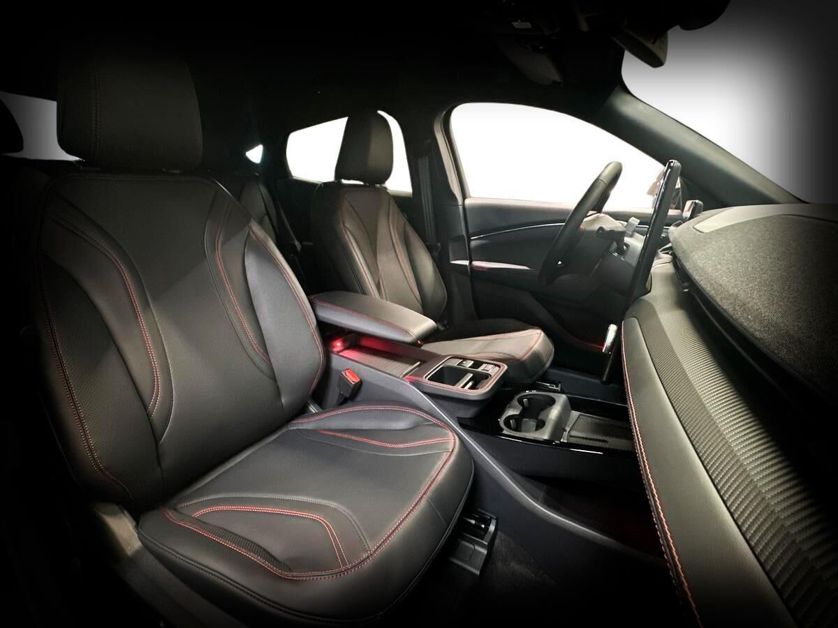 Billede af Ford Mustang Mach-E EL UR Premium AWD 375HK 5d Aut.