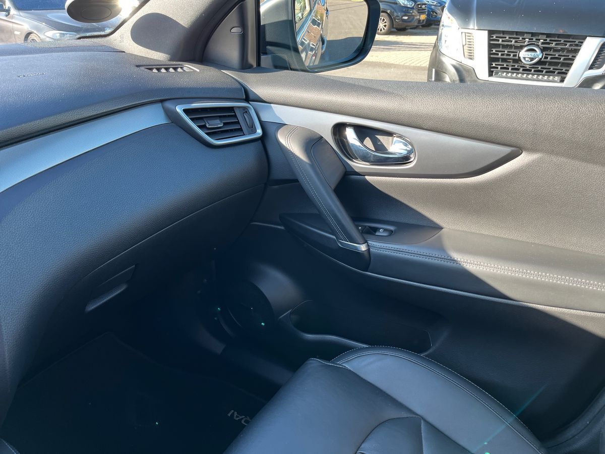 Billede af Nissan Qashqai 1,3 Dig-T Tekna+ NNC Display DCT 160HK 5d 7g Aut.