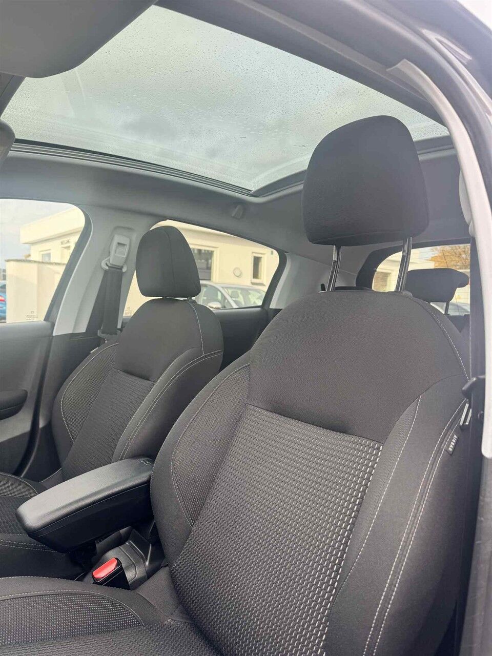 Billede af Peugeot 208 1,5 BlueHDi Allure Sky 102HK 5d 6g